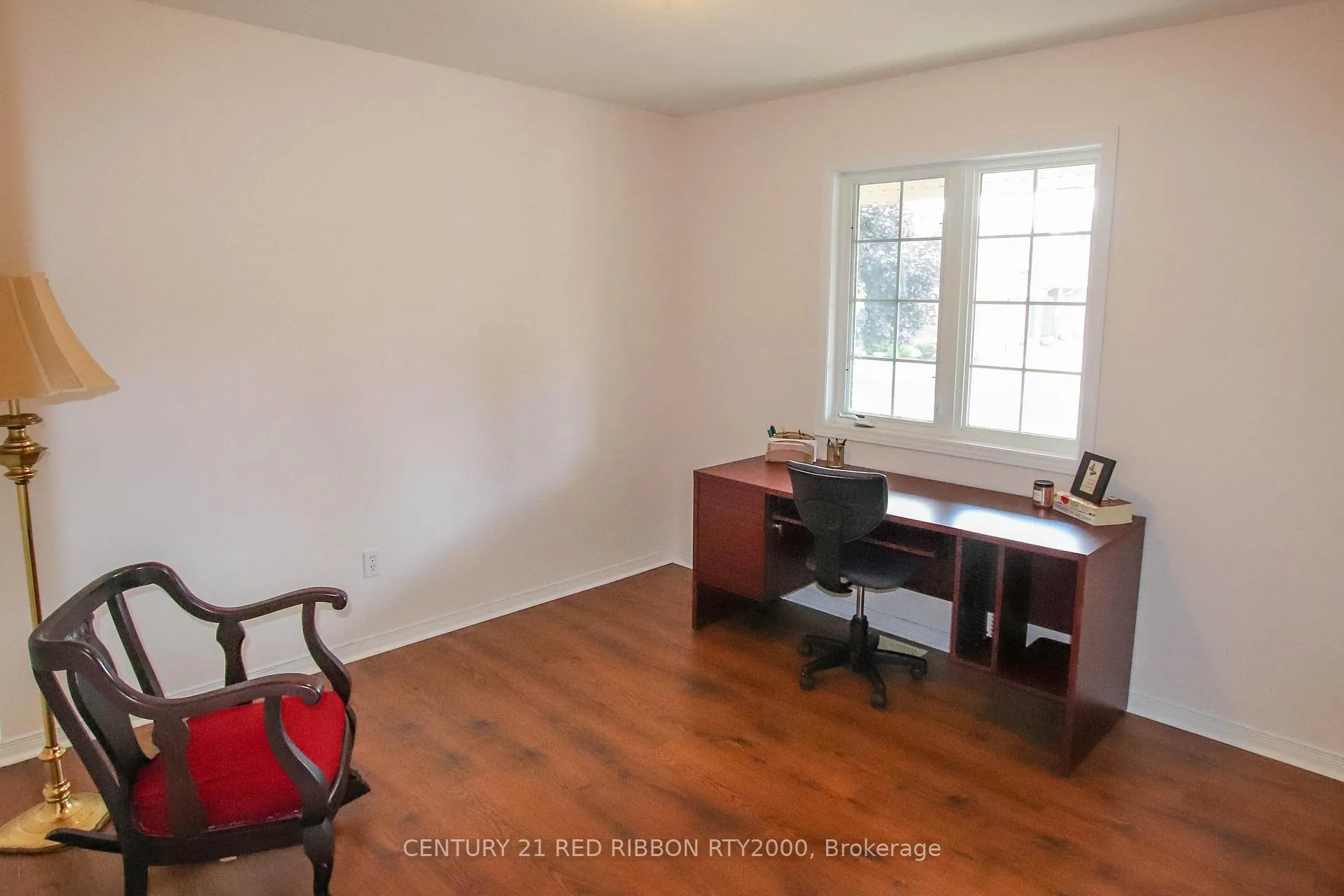 Photo 18 of Unit 17, 375 Scott Street E, Strathroy-Caradoc, SE — HOMEH
