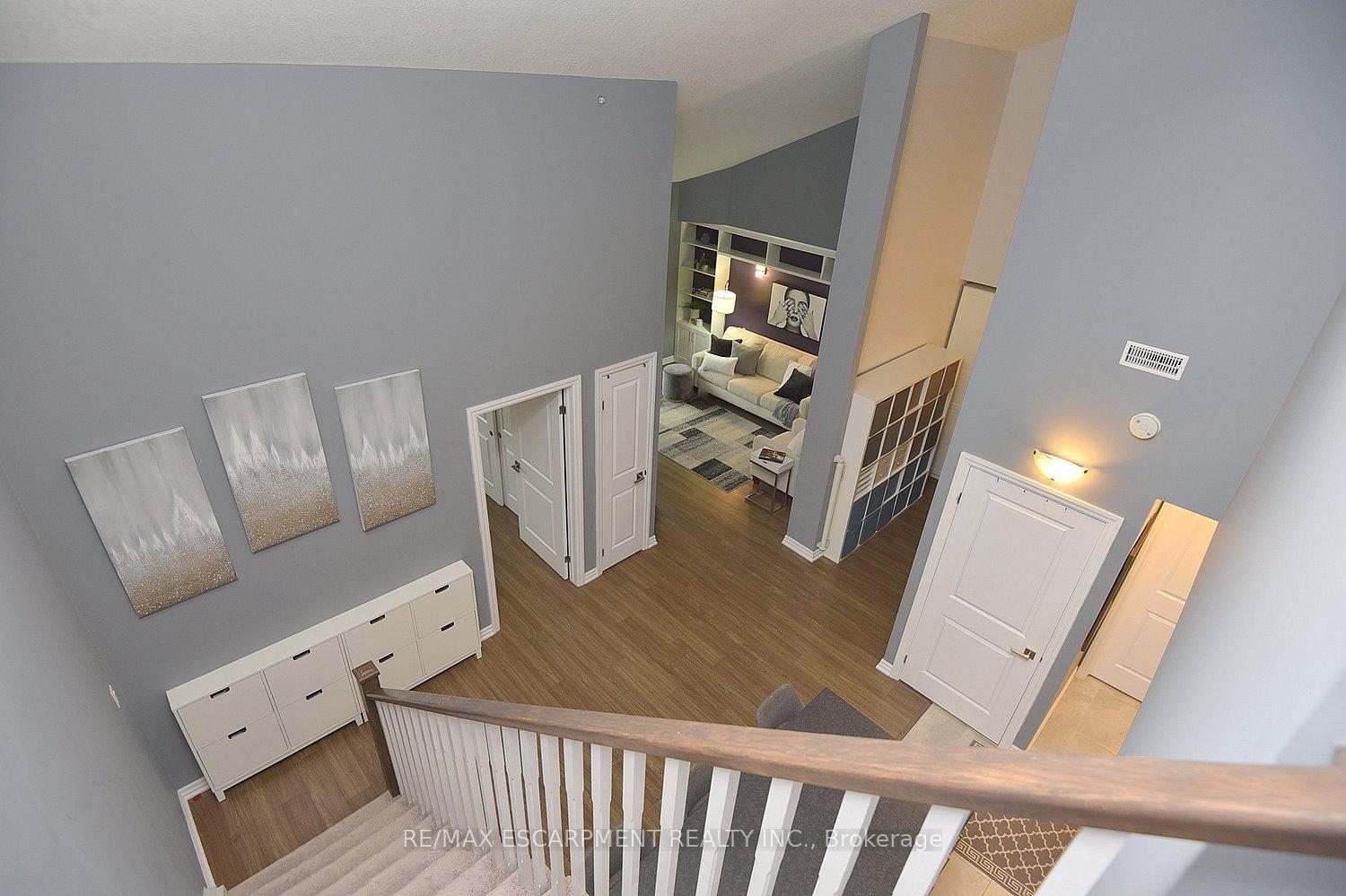 Photo 15 of Unit 320, 170 Rockhaven Lane, Hamilton, Waterdown — HOMEH