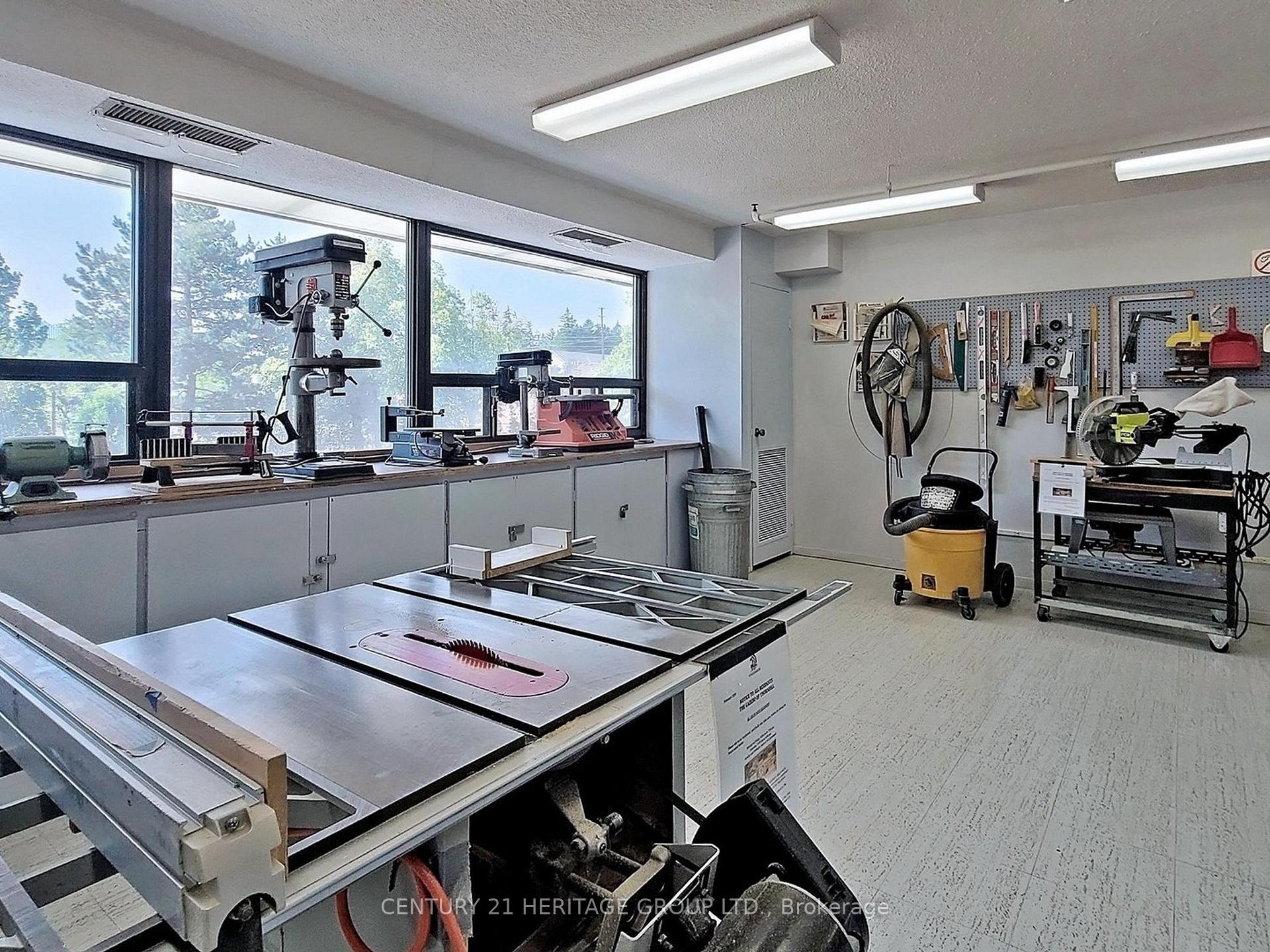 Photo 31 of Unit 1605, 8111 Yonge Street, Markham, Royal Orchard — HOMEH