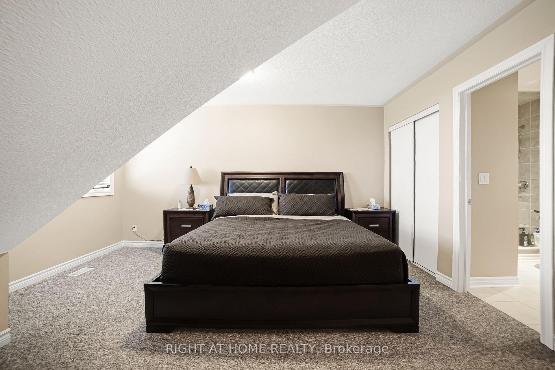 Photo 19 of Unit 307, 8 Brandy Lane Drive, Collingwood — HOMEH