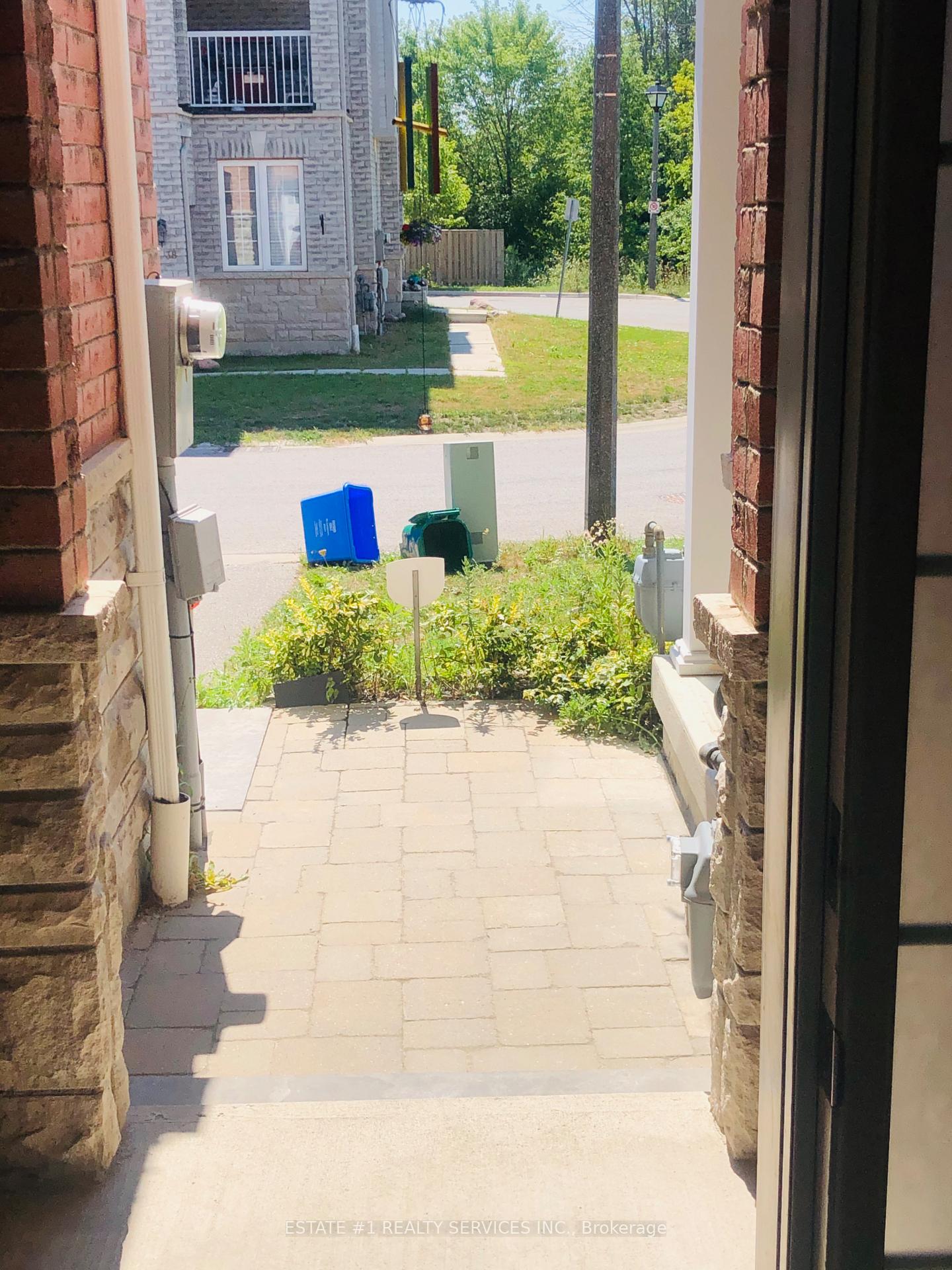 Photo 2 of 391 Rossland Road E, Ajax, Central East — HOMEH