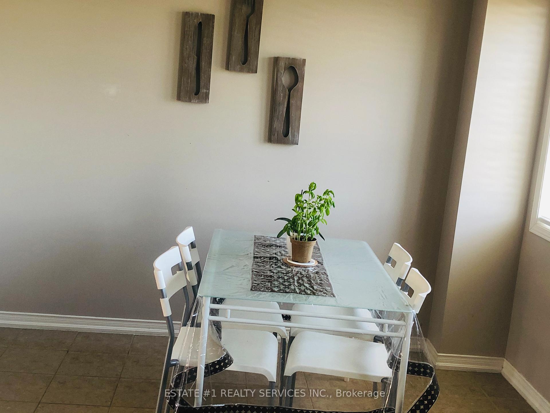 Photo 10 of 391 Rossland Road E, Ajax, Central East — HOMEH