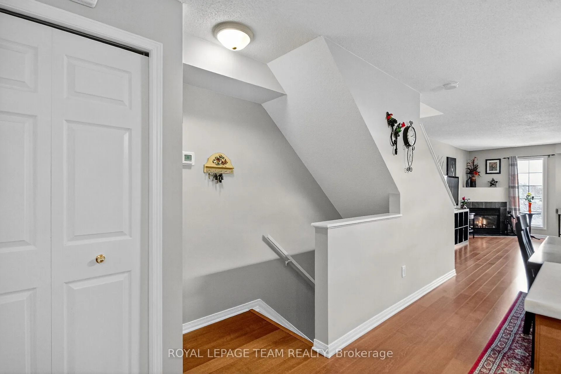 Photo 3 of 144 Berrigan Drive, Ottawa, Barrhaven - Longfields — HOMEH