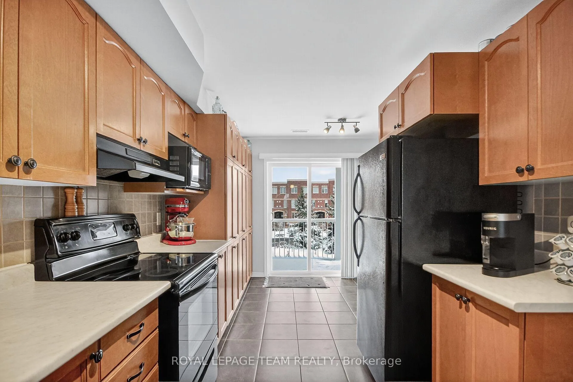 Photo 6 of 144 Berrigan Drive, Ottawa, Barrhaven - Longfields — HOMEH