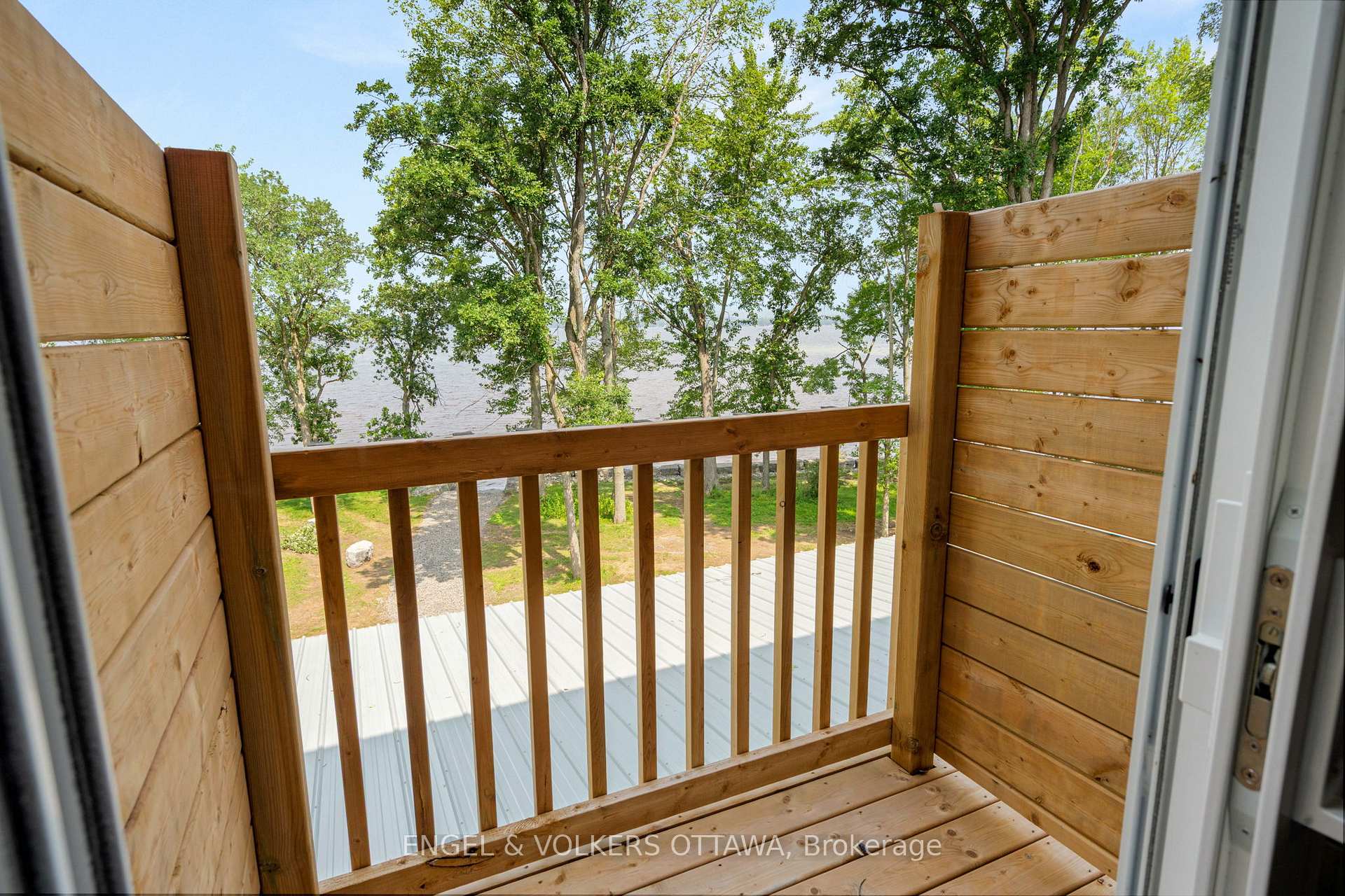 Photo 25 of 866 Bayview Drive, Ottawa, Constance Bay — HOMEH