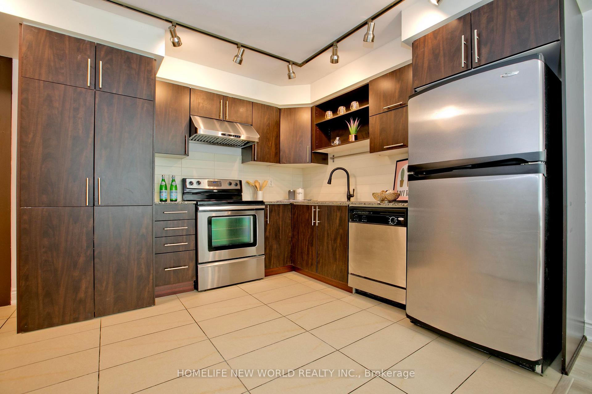 Photo 10 of Unit 910, 60 South Town Centre Boulevard, Markham, Unionville — HOMEH