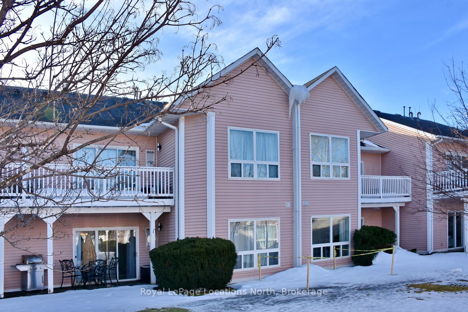 Photo 7 of Unit 818, 32 Dawson Drive, Collingwood — HOMEH