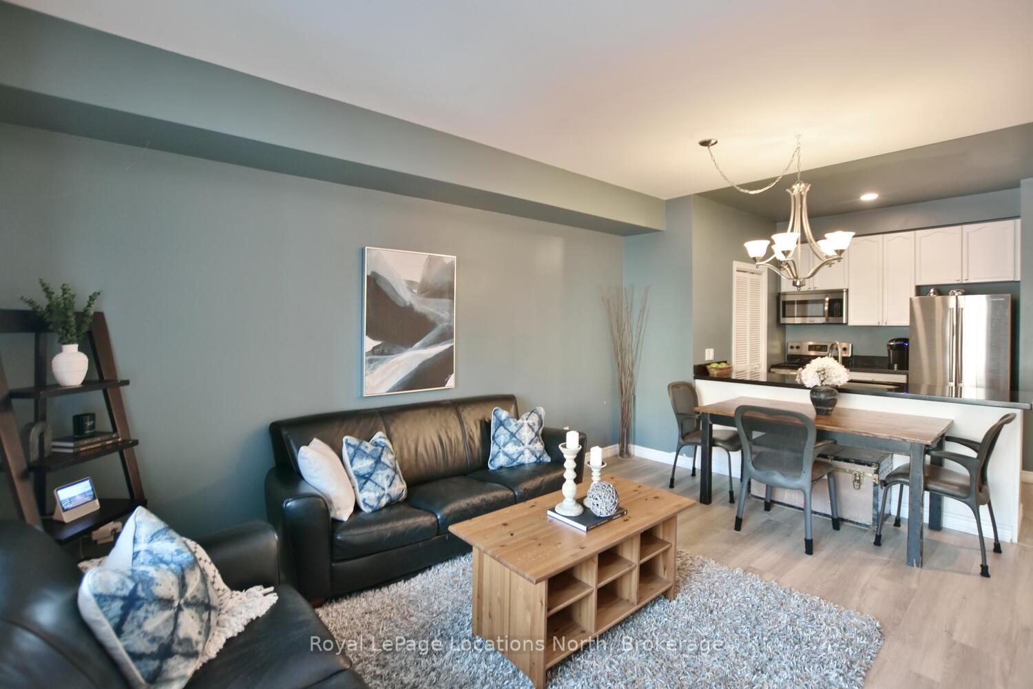 Photo 29 of Unit 818, 32 Dawson Drive, Collingwood — HOMEH