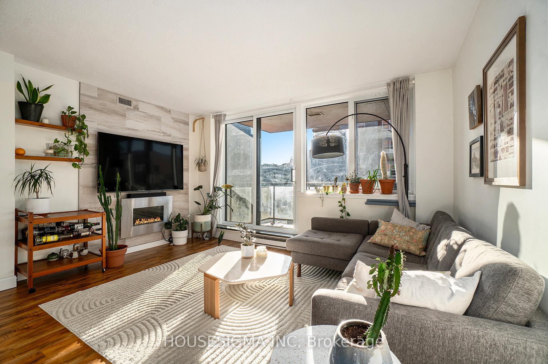 Photo 7 of Unit 303, 309 Cumberland Street, Ottawa, Lower Town/Byward Market — HOMEH