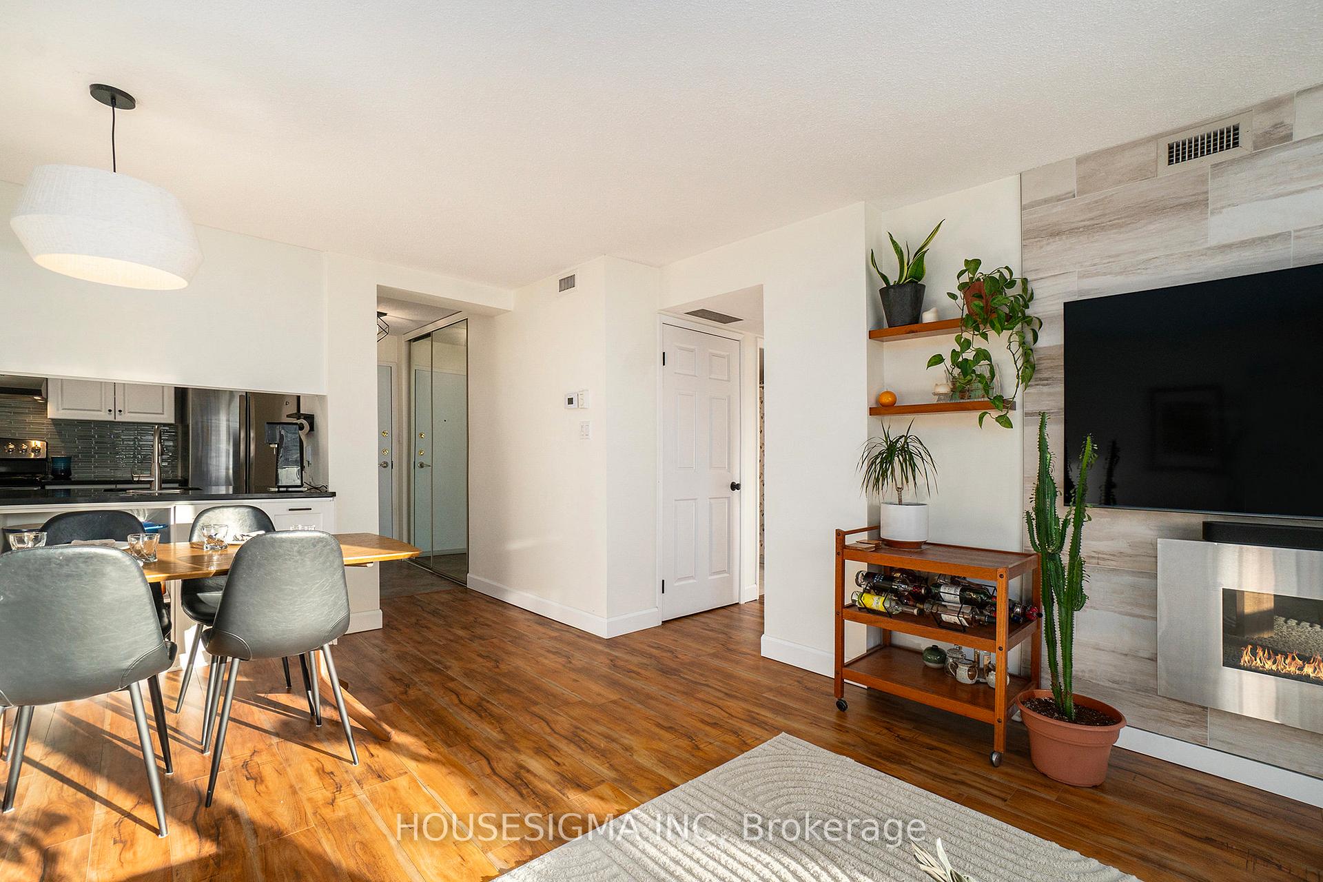 Photo 14 of Unit 303, 309 Cumberland Street, Ottawa, Lower Town/Byward Market — HOMEH