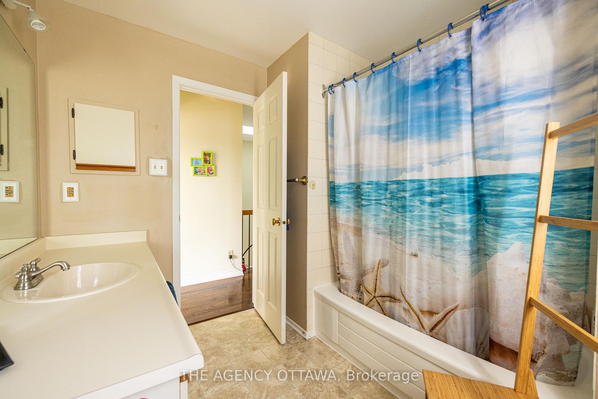 Photo 29 of Unit 62, 710 Coronation Avenue, Ottawa, Riverview Park — HOMEH