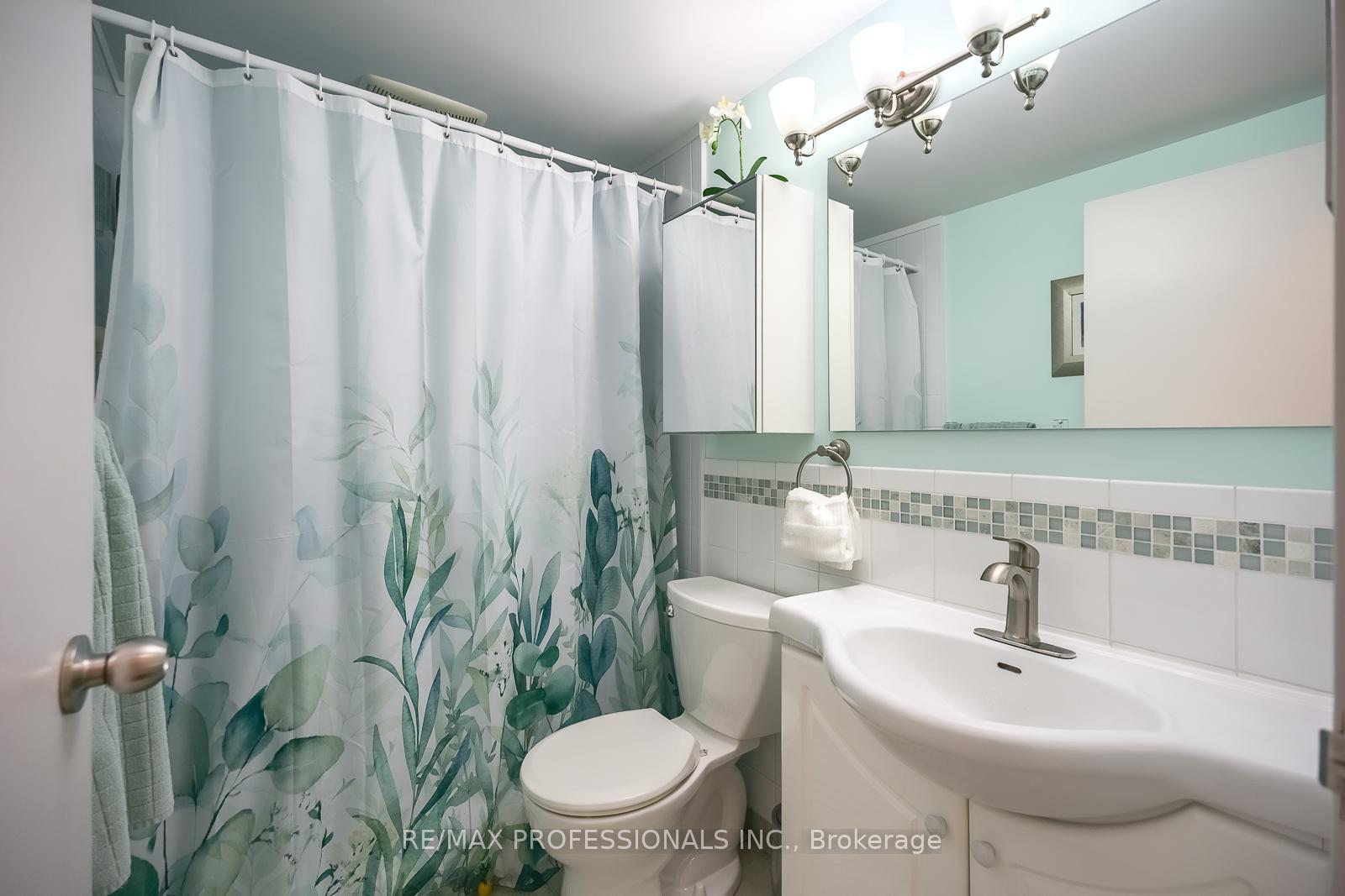 Photo 23 of Unit 604, 240 Scarlett Road, Toronto, Rockcliffe-Smythe — HOMEH