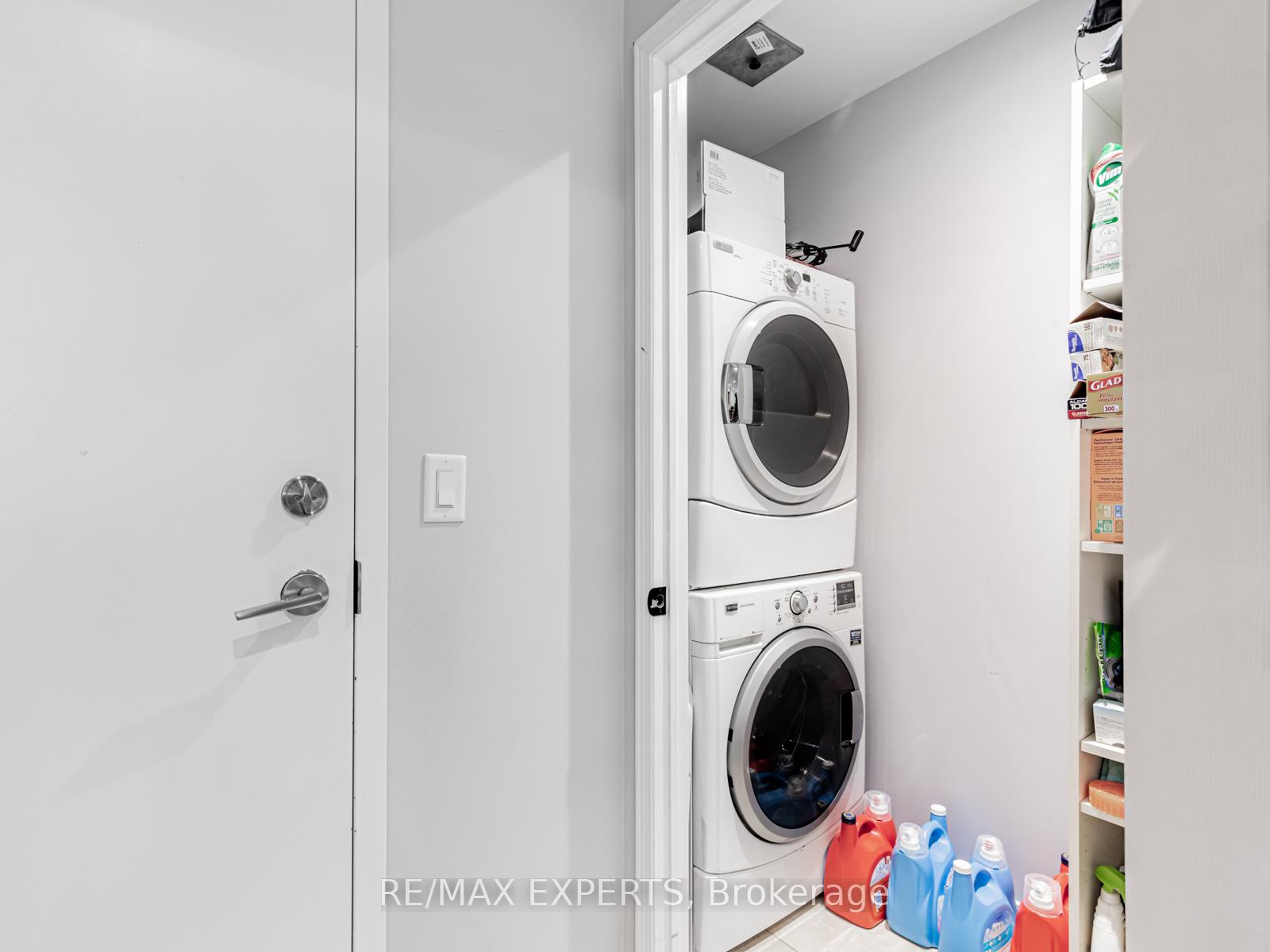 Photo 18 of Unit 310, 9451 Jane Street, Vaughan, Maple — HOMEH