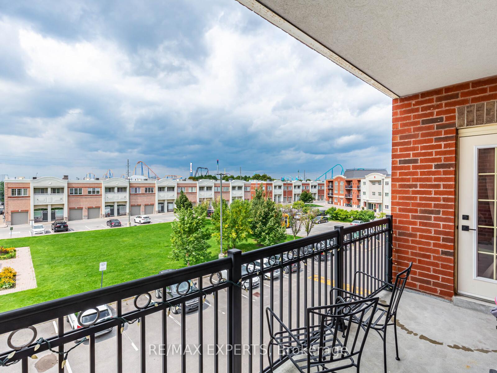Photo 19 of Unit 310, 9451 Jane Street, Vaughan, Maple — HOMEH