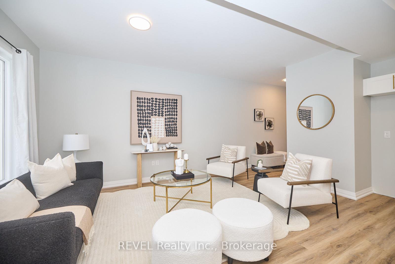 Photo 1 of Unit 8, 100 Welland Road, Pelham, Fonthill — HOMEH