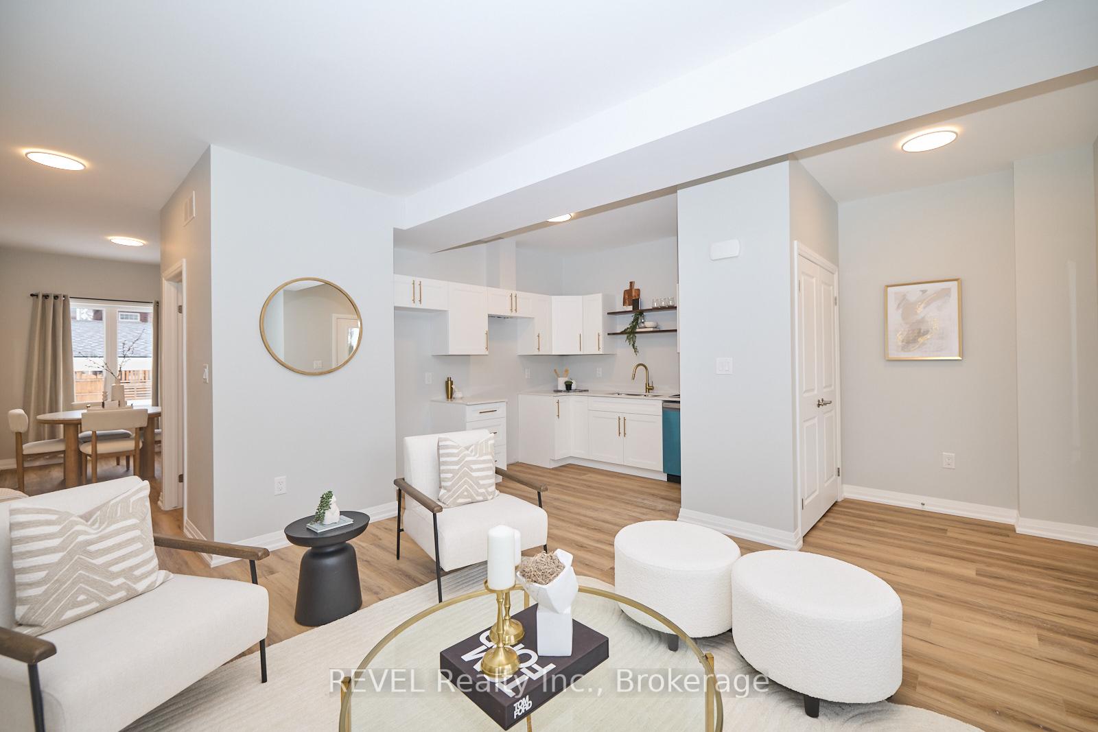Photo 5 of Unit 8, 100 Welland Road, Pelham, Fonthill — HOMEH