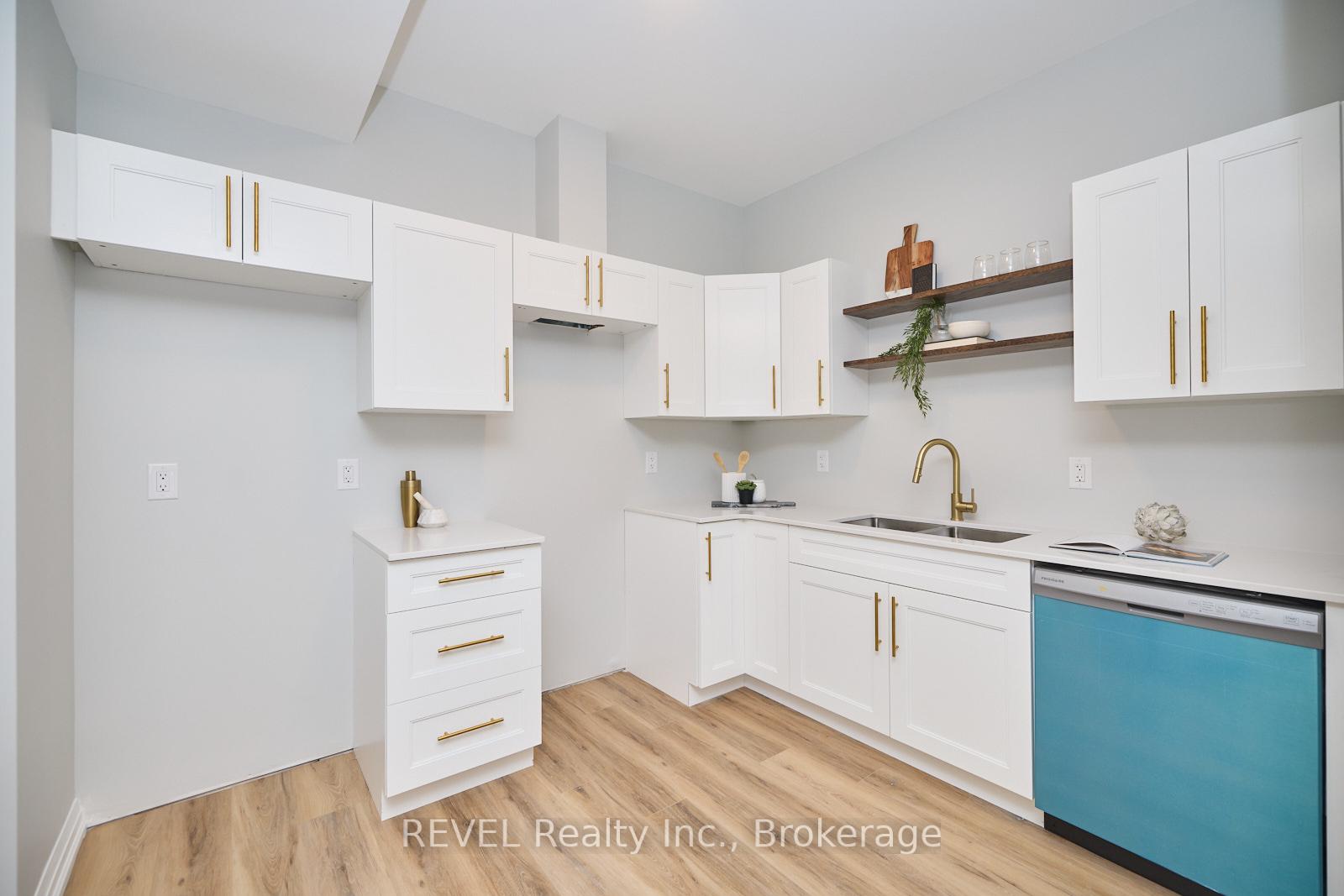Photo 7 of Unit 8, 100 Welland Road, Pelham, Fonthill — HOMEH