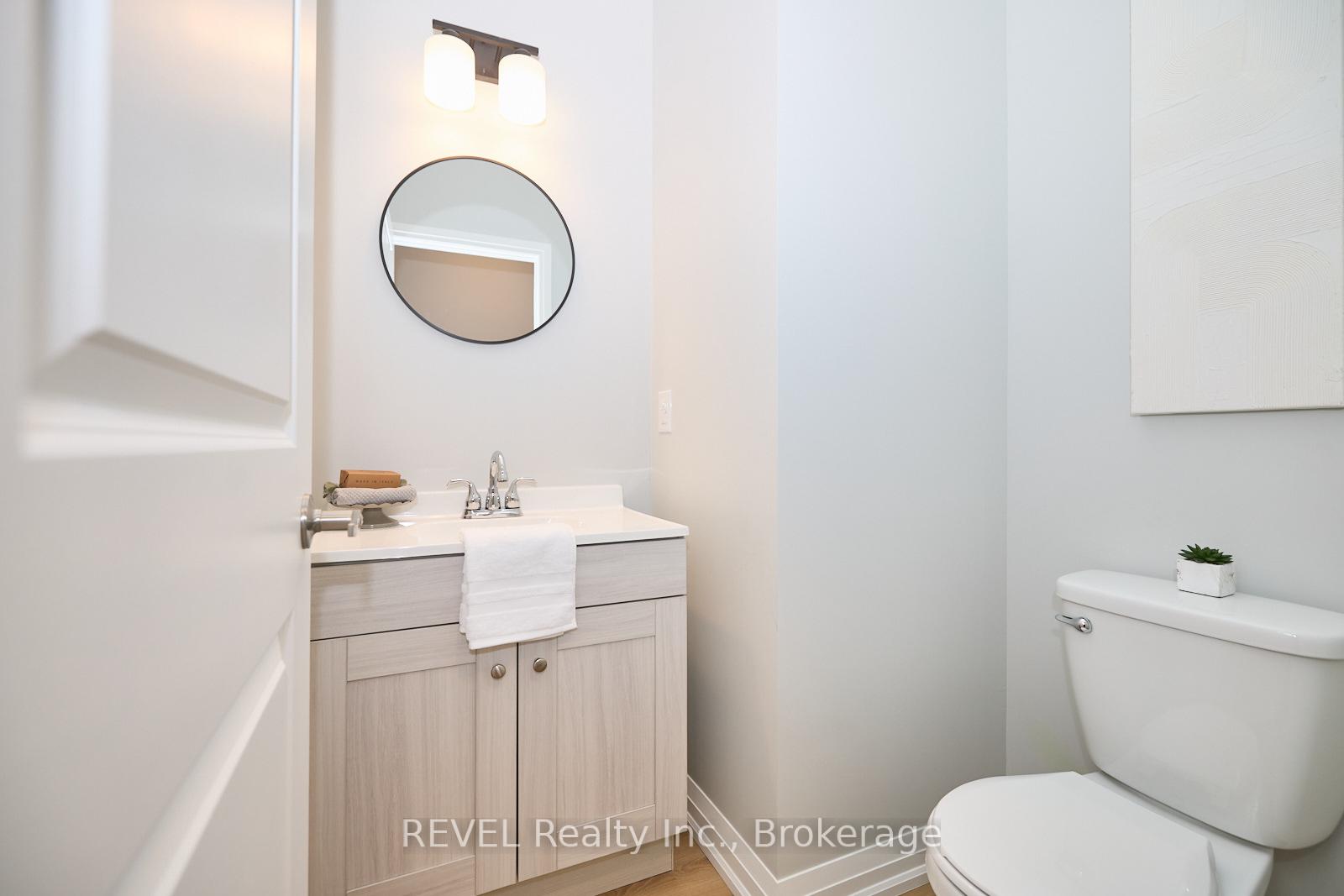 Photo 9 of Unit 8, 100 Welland Road, Pelham, Fonthill — HOMEH