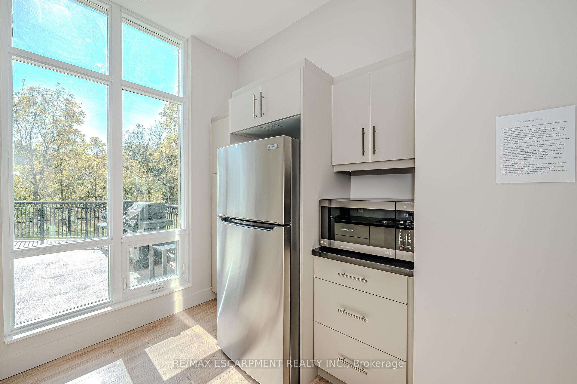 Photo 58 of Unit 605, 2750 King Street E, Hamilton, Greenford — HOMEH