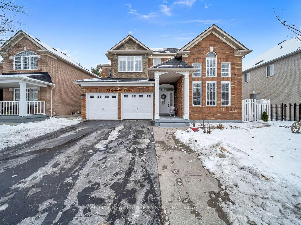 Photo 2 of 22 Rufford Drive, Brampton, Vales of Castlemore — HOMEH