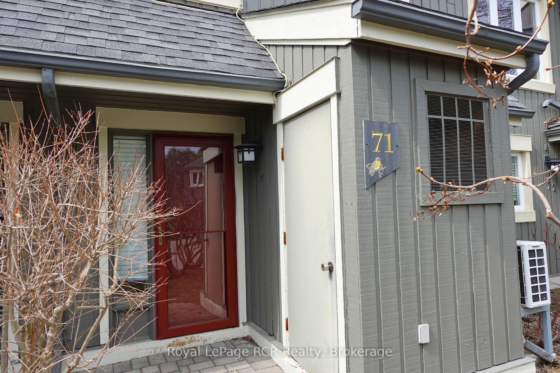 Photo 2 of Unit 71, 149 Fairway Crescent, Collingwood — HOMEH