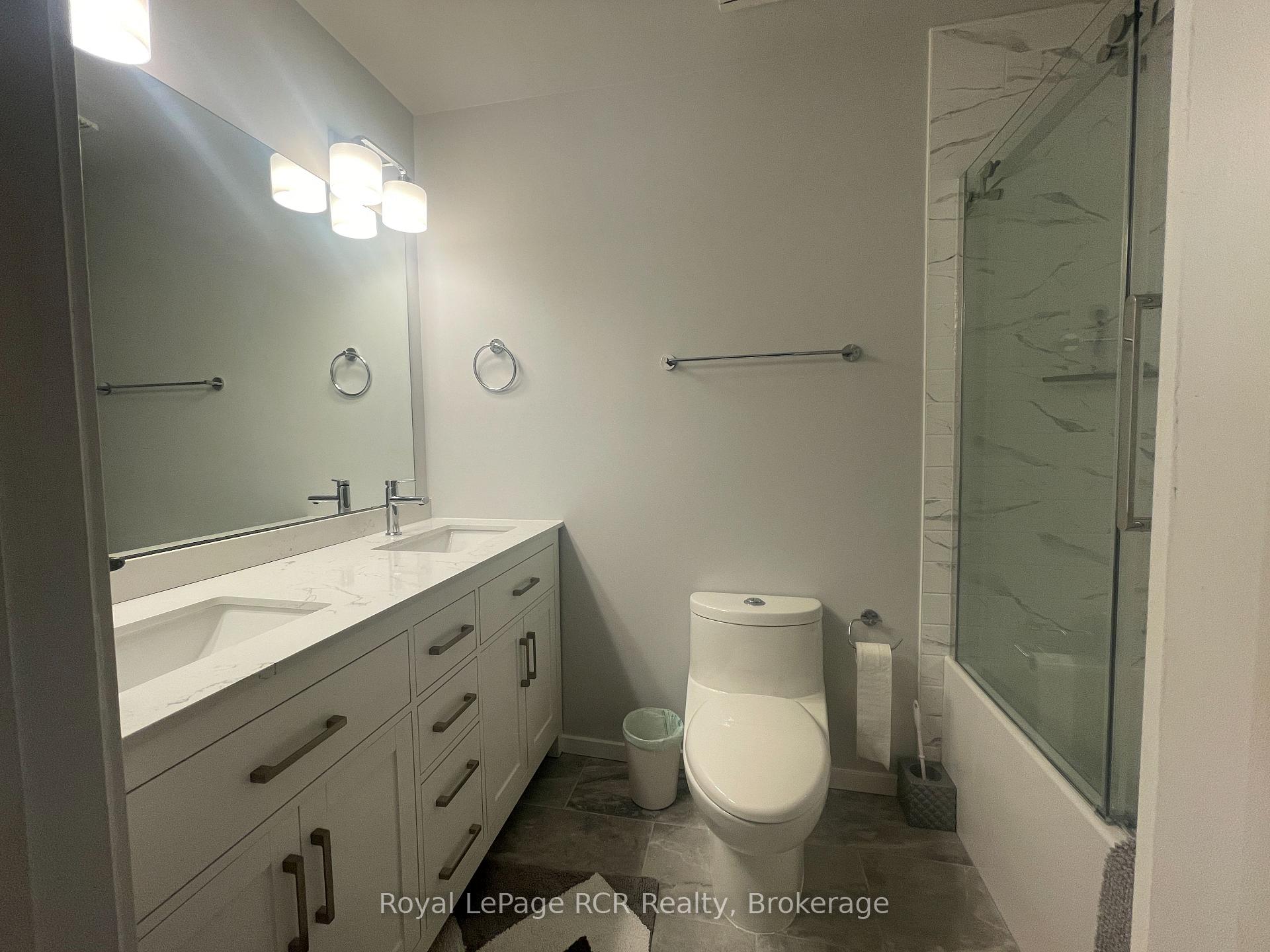Photo 7 of Unit 71, 149 Fairway Crescent, Collingwood — HOMEH