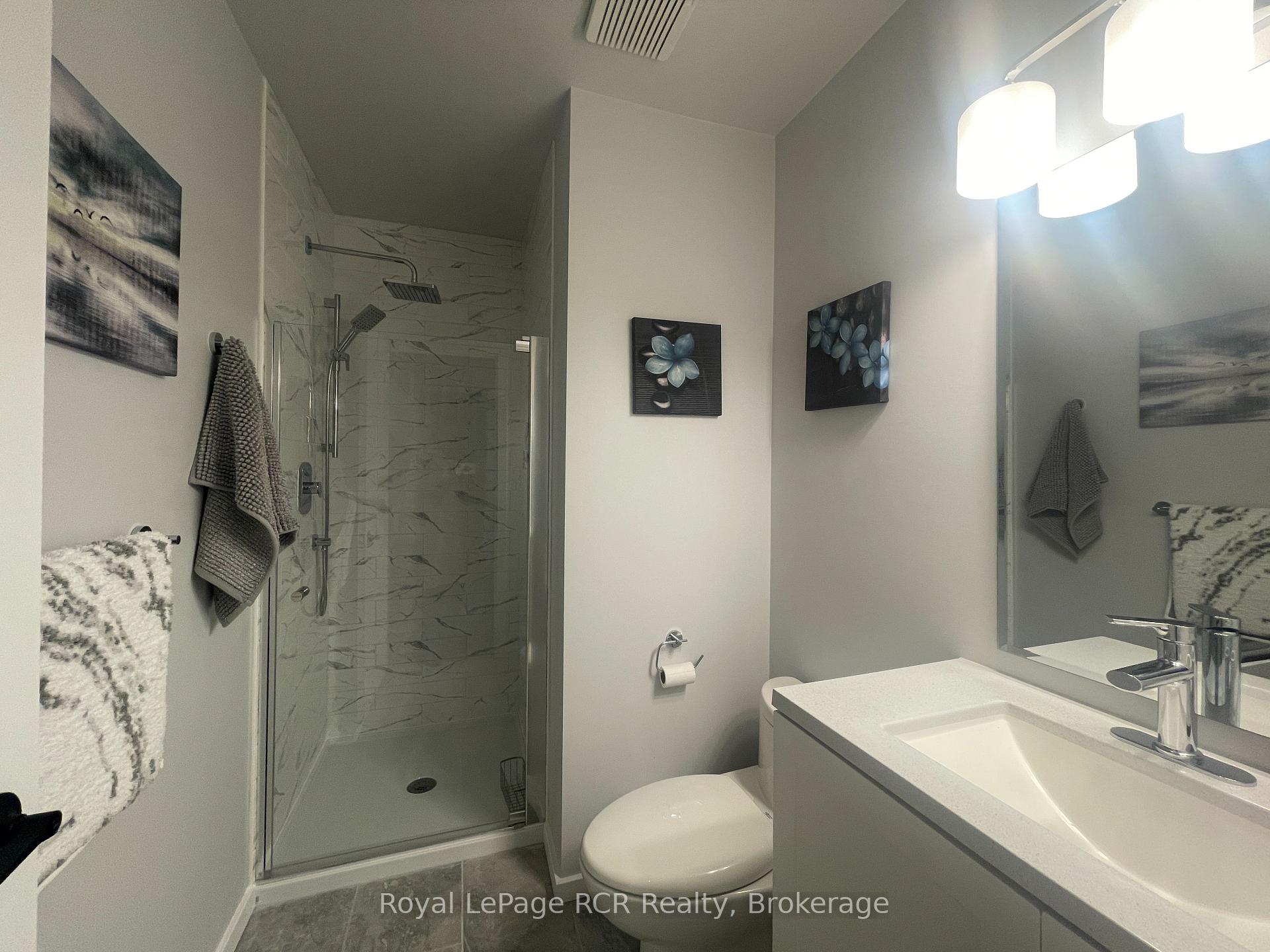 Photo 10 of Unit 71, 149 Fairway Crescent, Collingwood — HOMEH