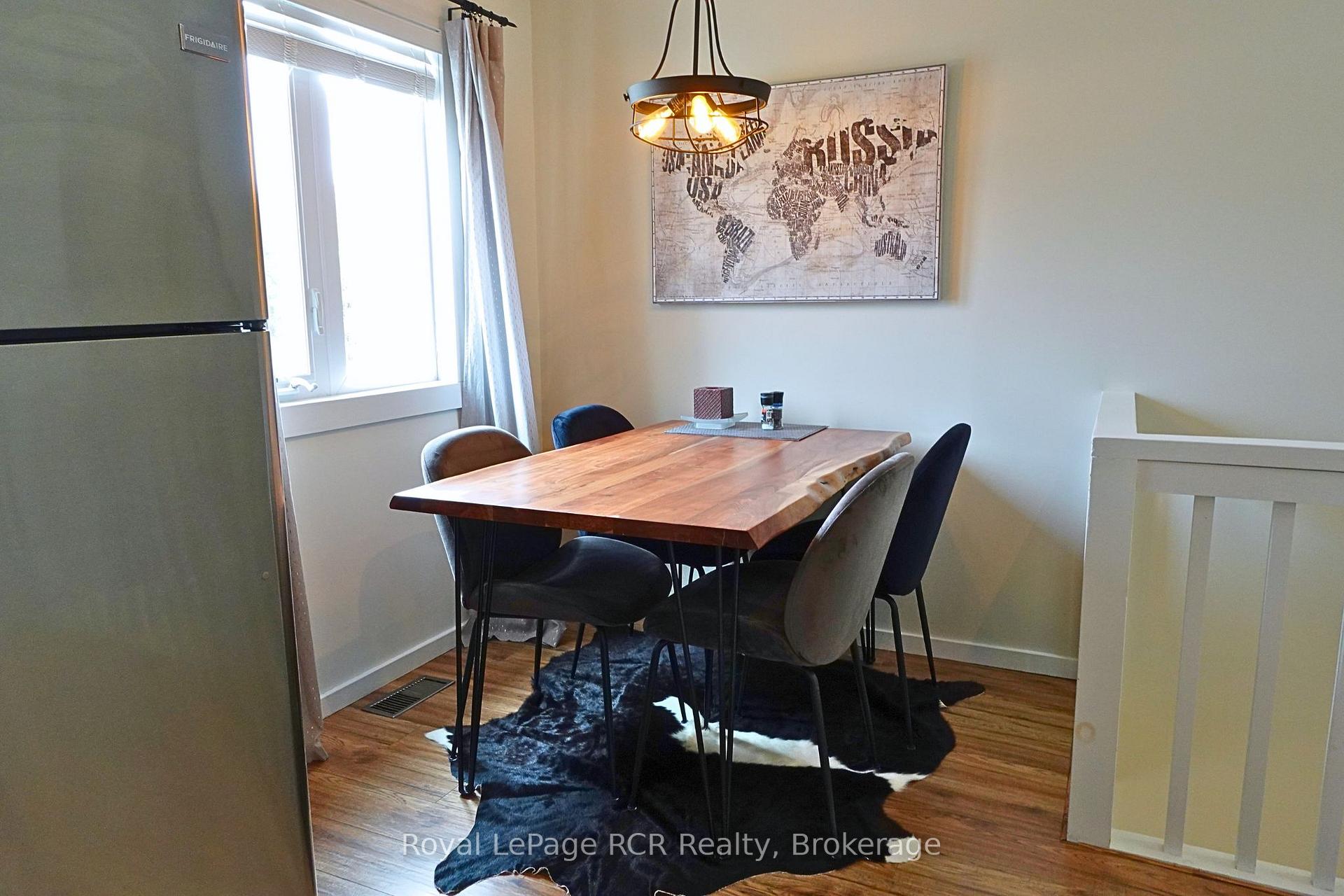 Photo 12 of Unit 71, 149 Fairway Crescent, Collingwood — HOMEH