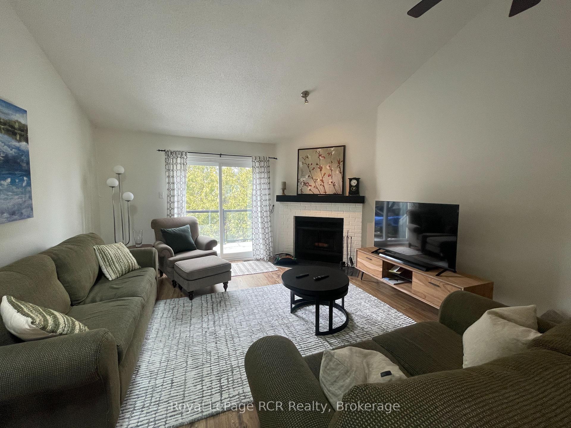 Photo 14 of Unit 71, 149 Fairway Crescent, Collingwood — HOMEH