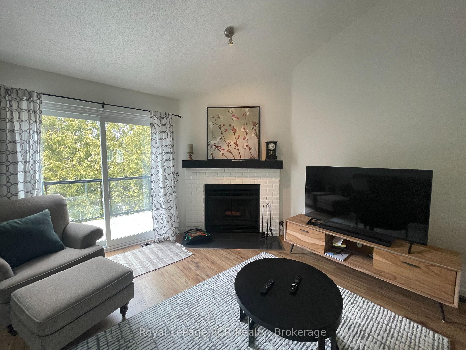 Photo 16 of Unit 71, 149 Fairway Crescent, Collingwood — HOMEH