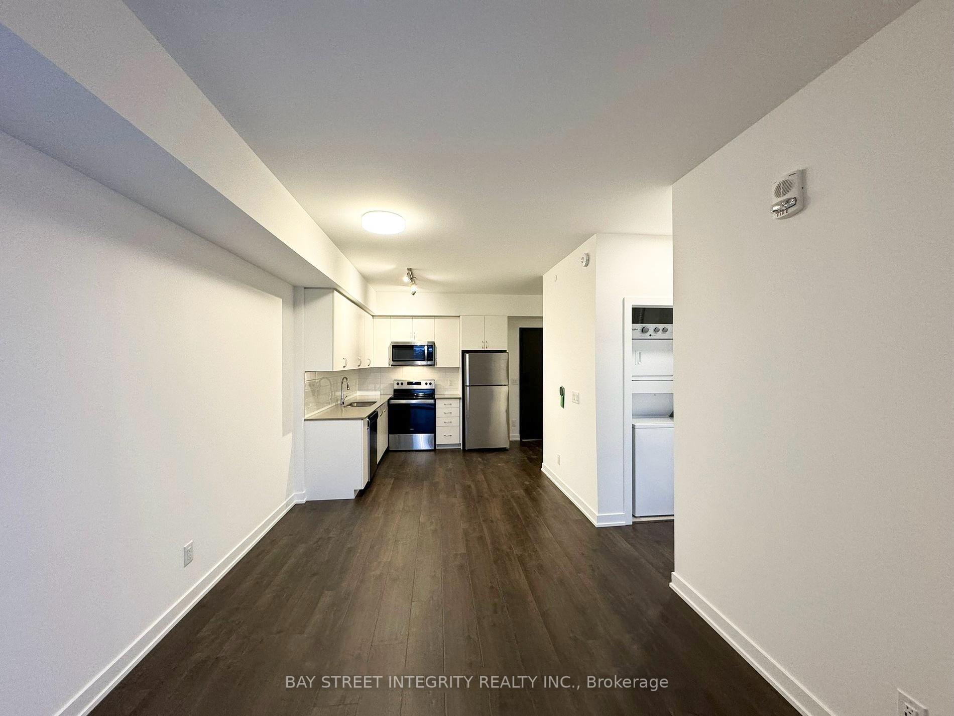 Photo 9 of Unit 804, 56 Lakeside Terrace, Barrie, Little Lake — HOMEH