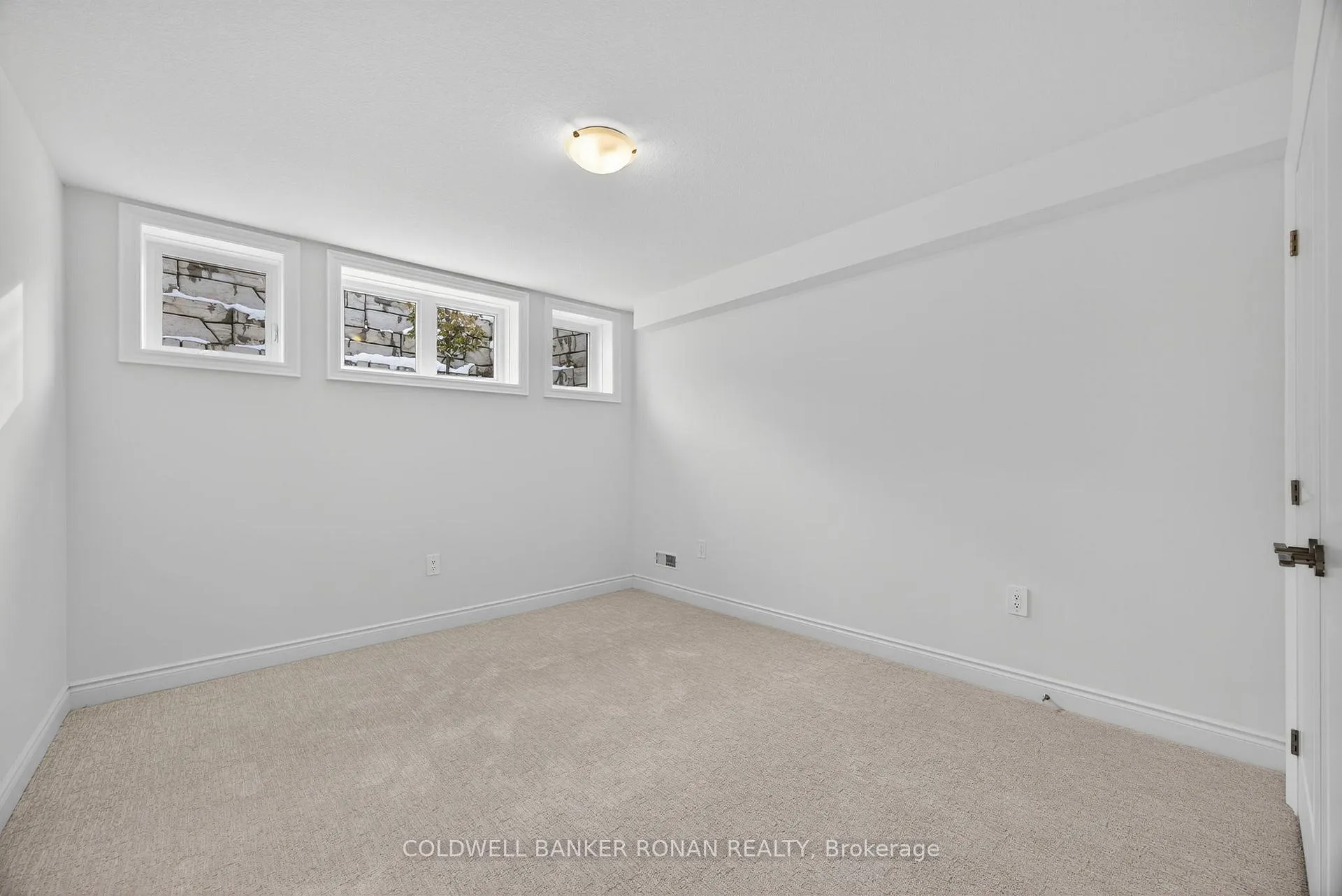 Photo 44 of 254 Ridge Way, New Tecumseth, Rural New Tecumseth — HOMEH