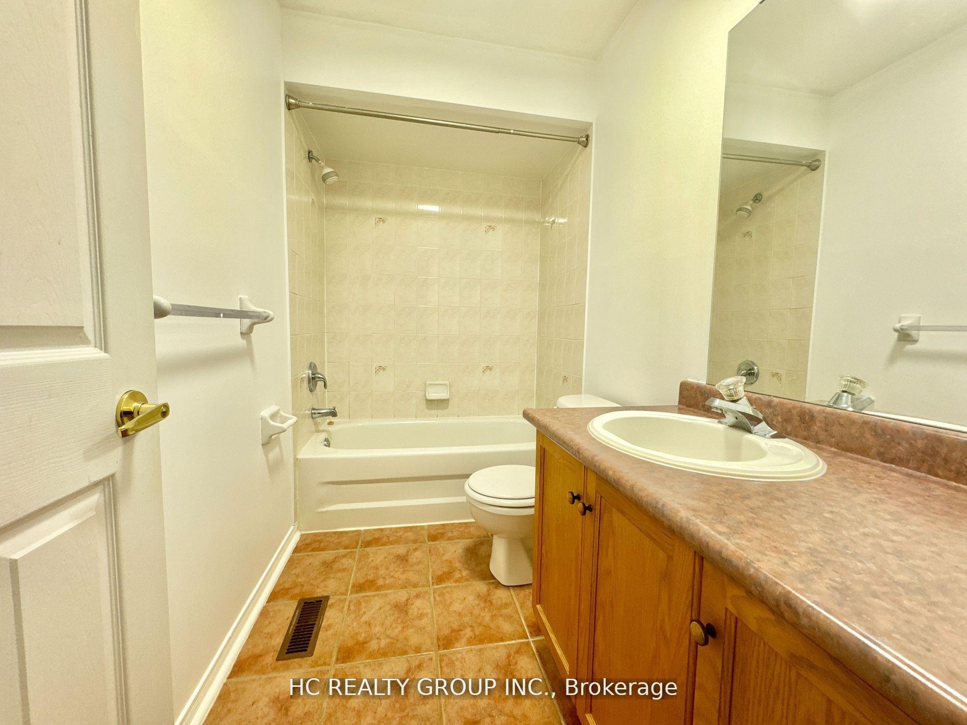Photo 8 of 12 Mugford Road, Aurora, Bayview Wellington — HOMEH
