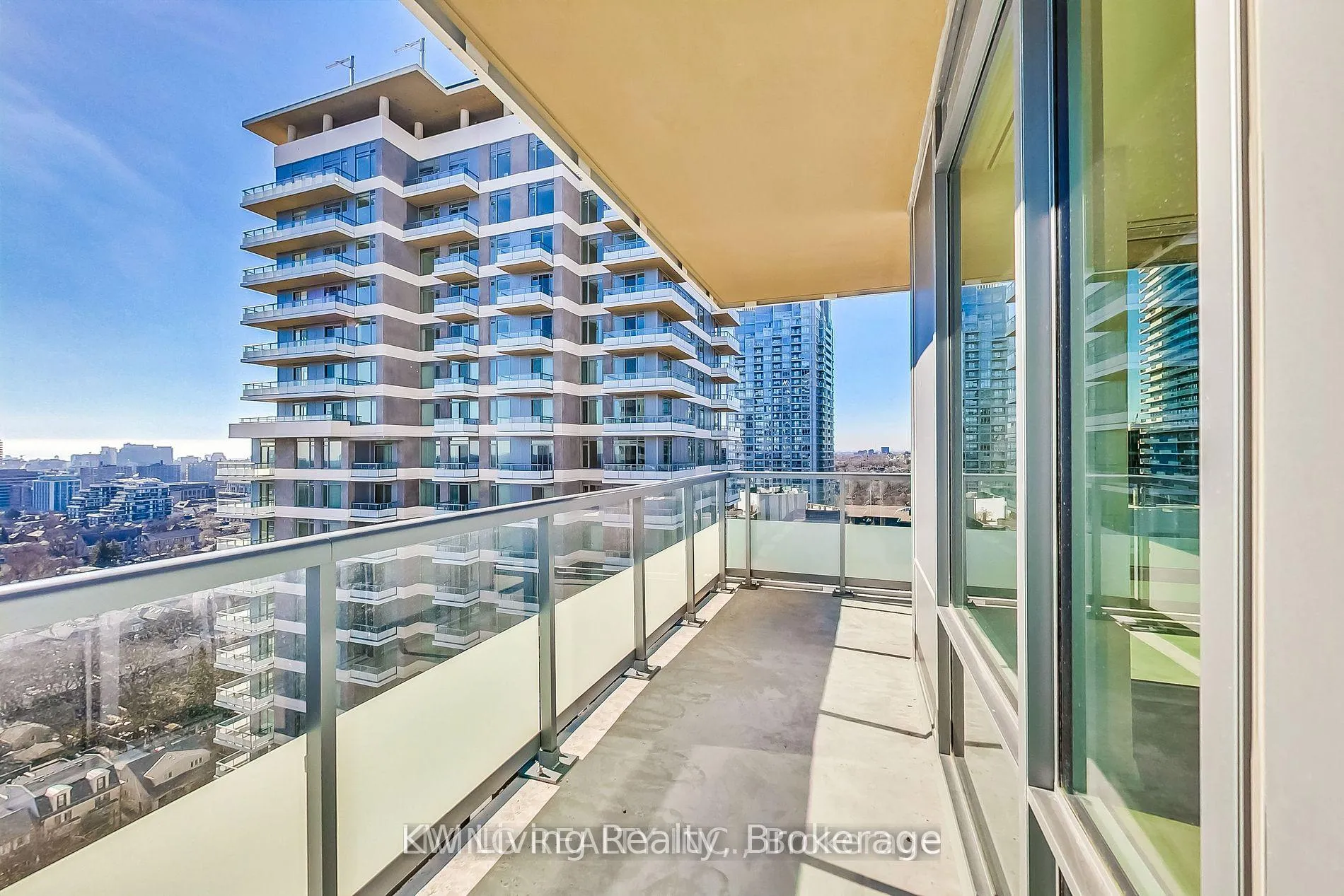 Photo 16 of Unit 3013, 50 Dunfield Avenue, Toronto, Mount Pleasant West — HOMEH