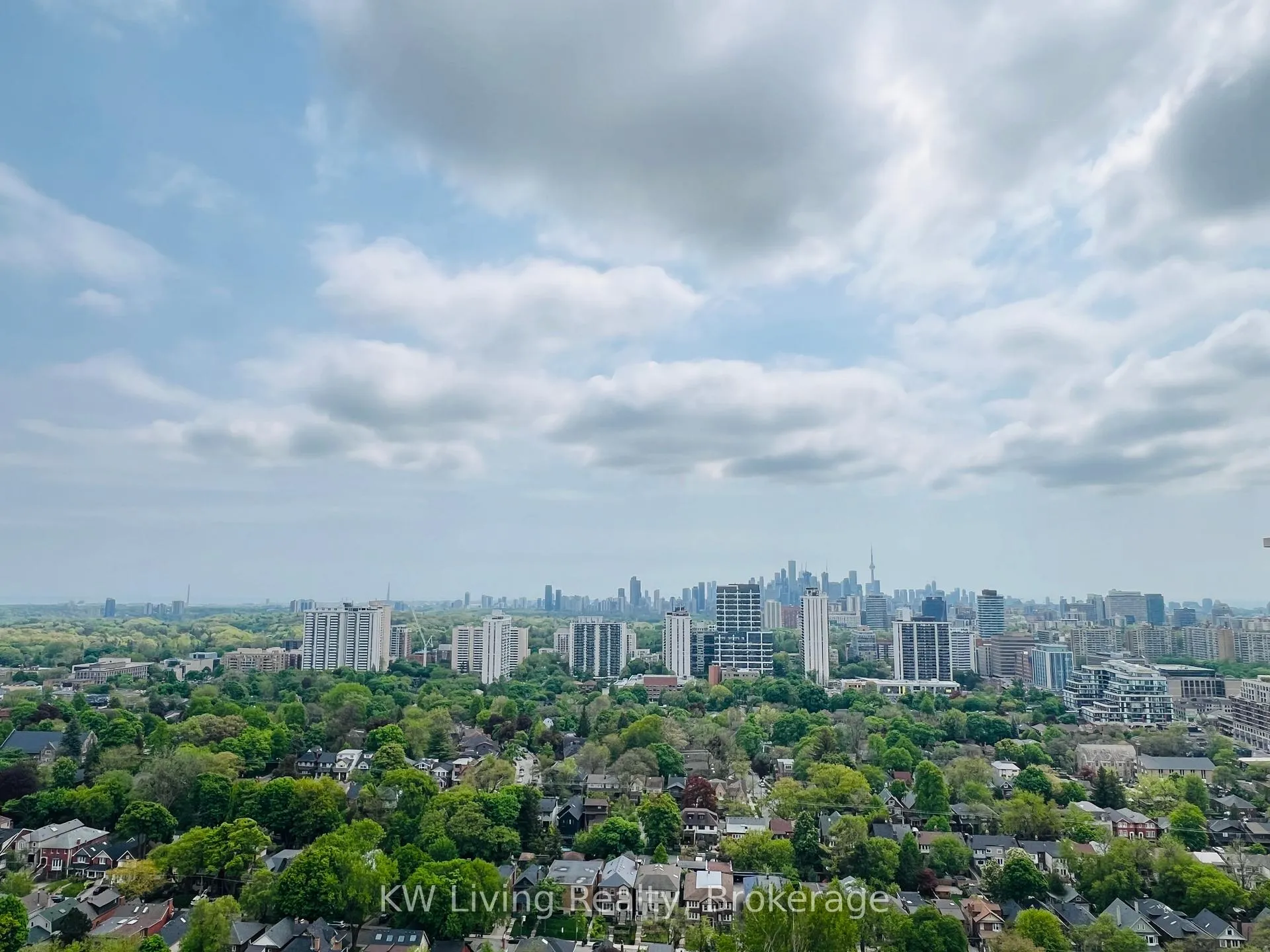 Photo 17 of Unit 3013, 50 Dunfield Avenue, Toronto, Mount Pleasant West — HOMEH