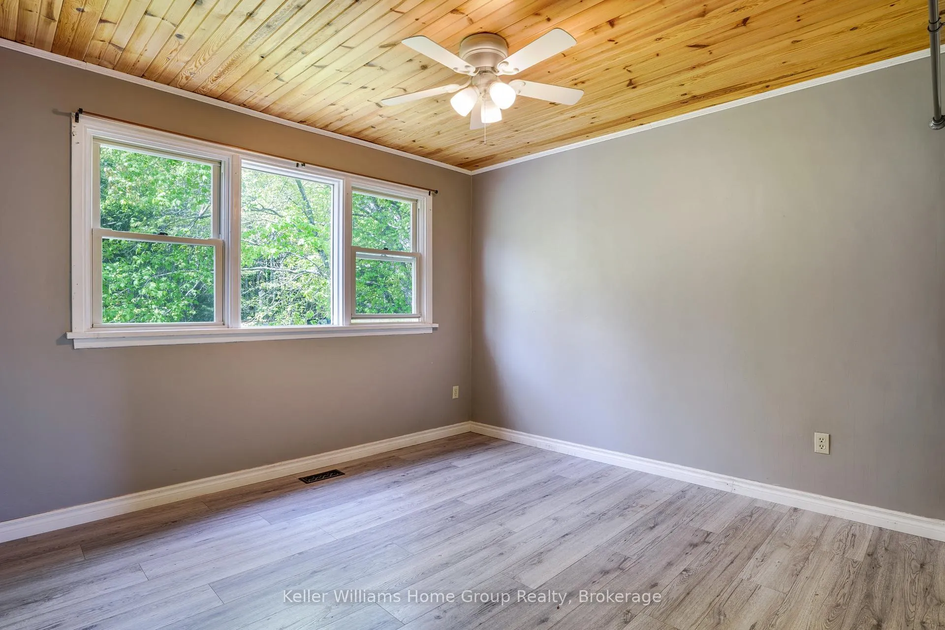 Photo 4 of 311 Chemaushgon Road, Bancroft, Bancroft Ward — HOMEH