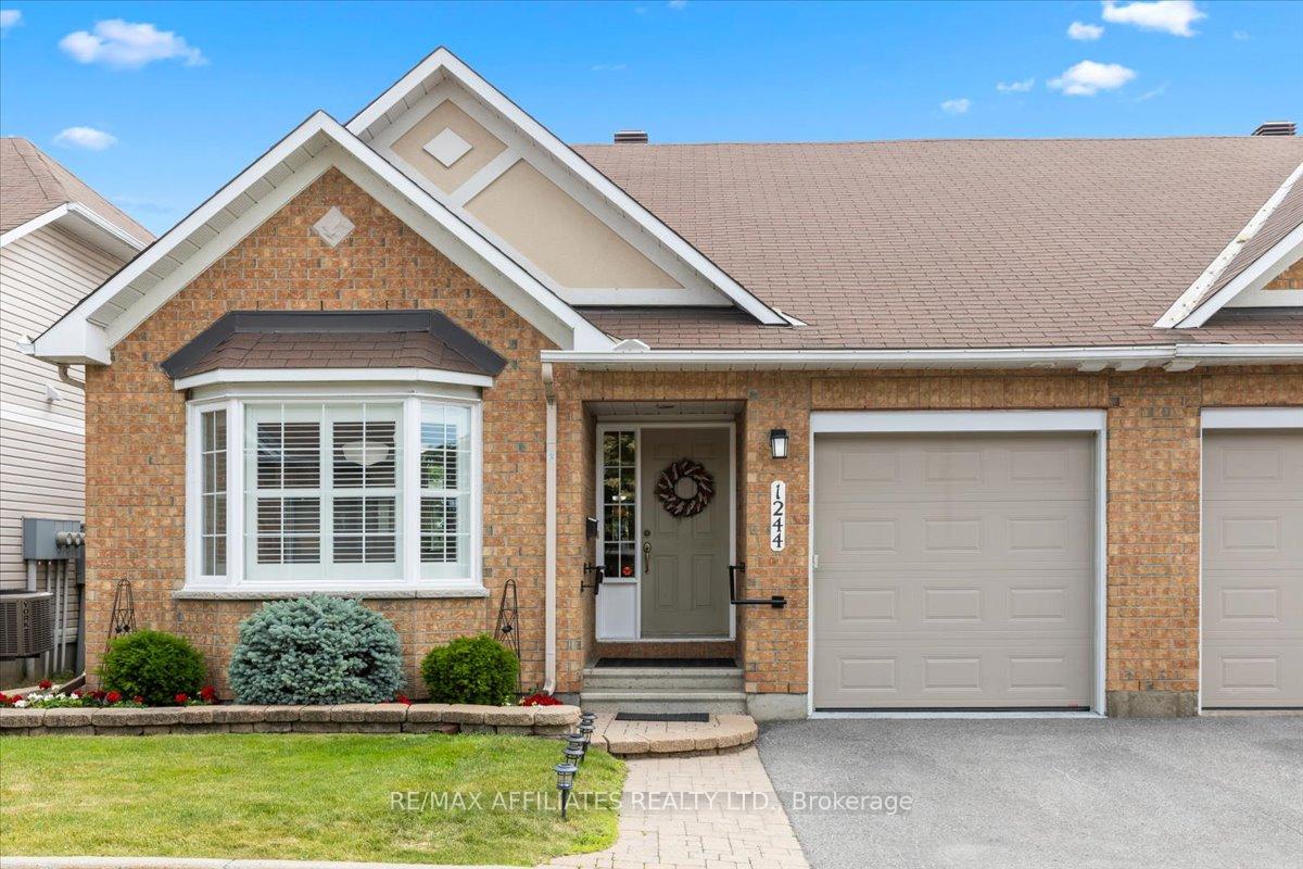 Front of 1244 Foxborough Private