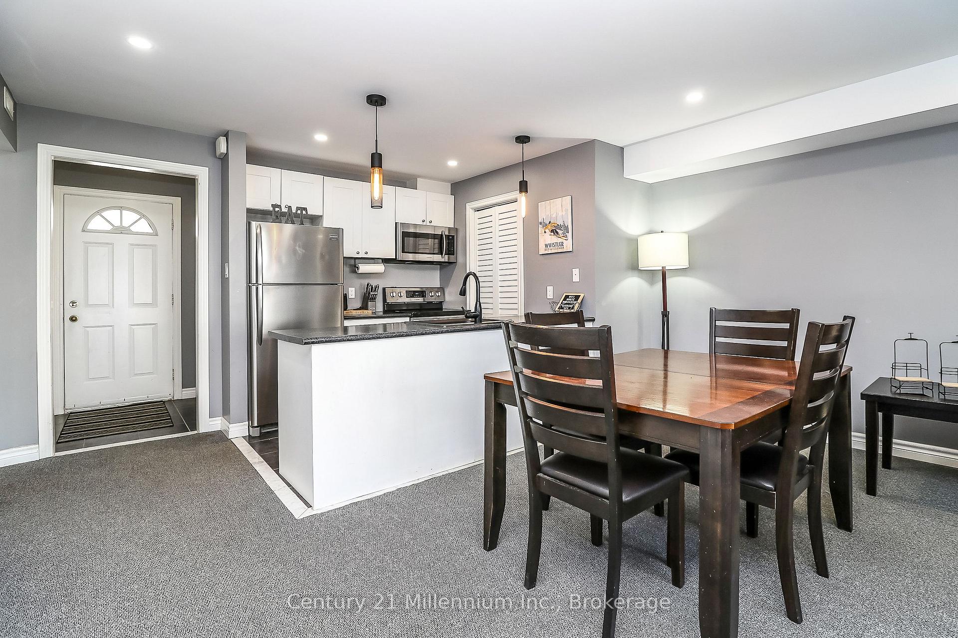 Photo 9 of Unit 840, 34 Dawson Drive, Collingwood — HOMEH