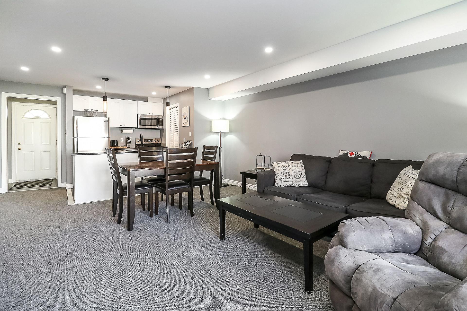 Photo 12 of Unit 840, 34 Dawson Drive, Collingwood — HOMEH