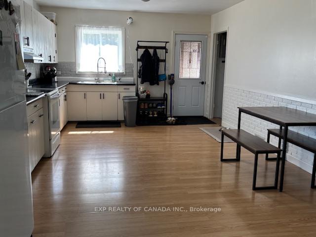 Photo 12 of 1359 Genier Road, Cochrane — HOMEH