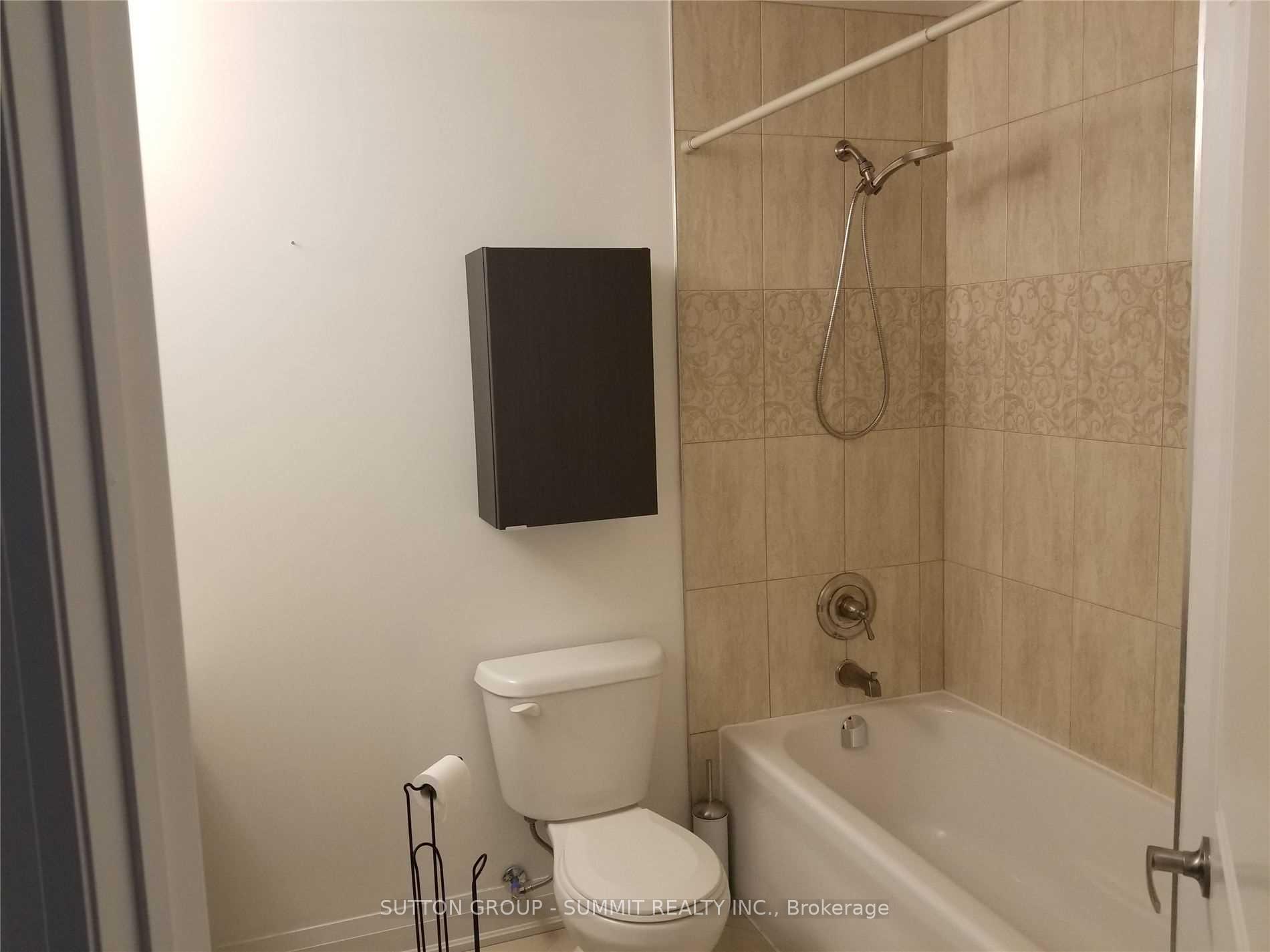 Photo 12 of Unit 813, 12 Woodstream Boulevard, Vaughan, Vaughan Grove — HOMEH