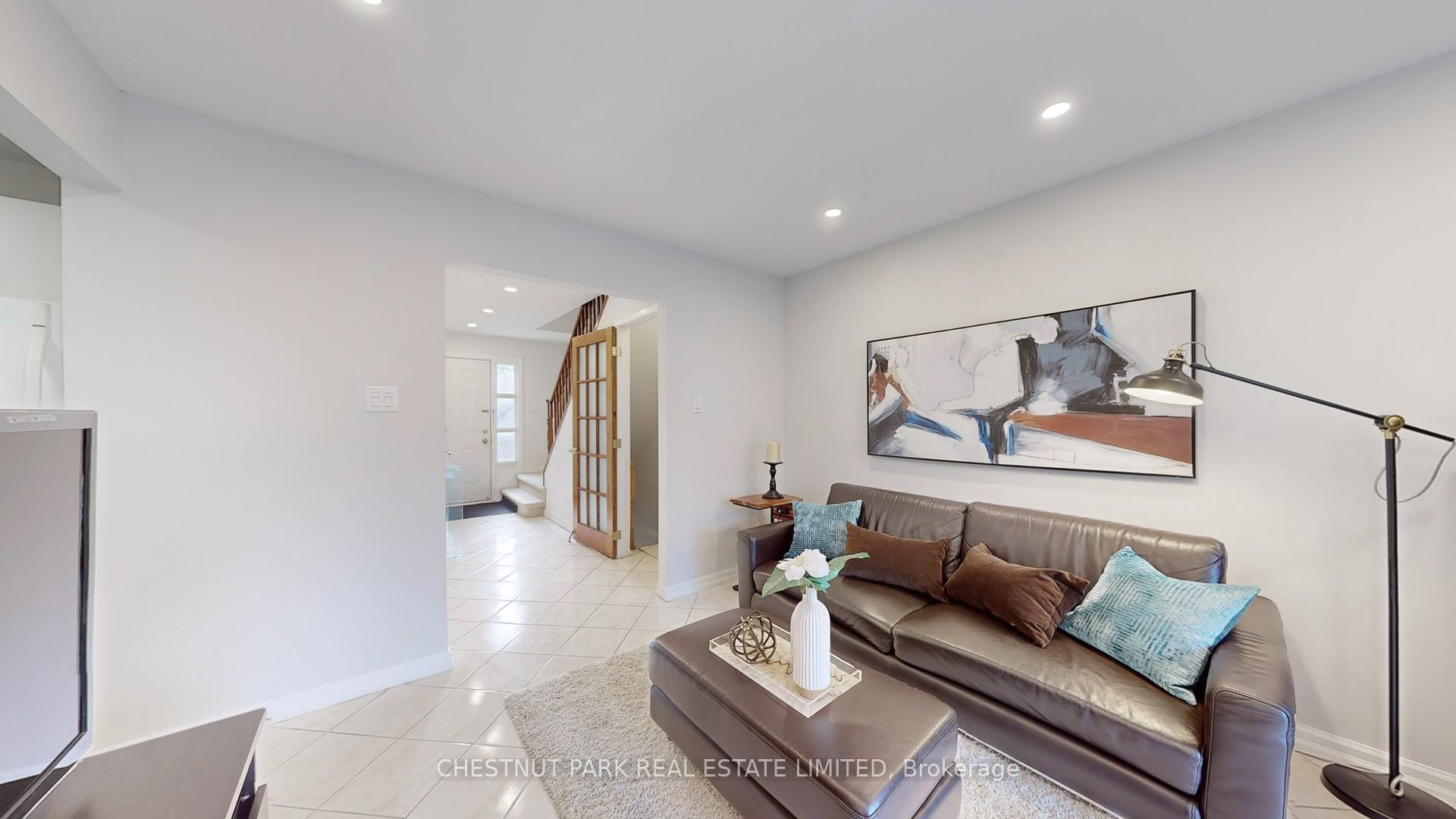 Photo 7 of Unit 271, 49 Gordon Way, Markham, Aileen-Willowbrook — HOMEH