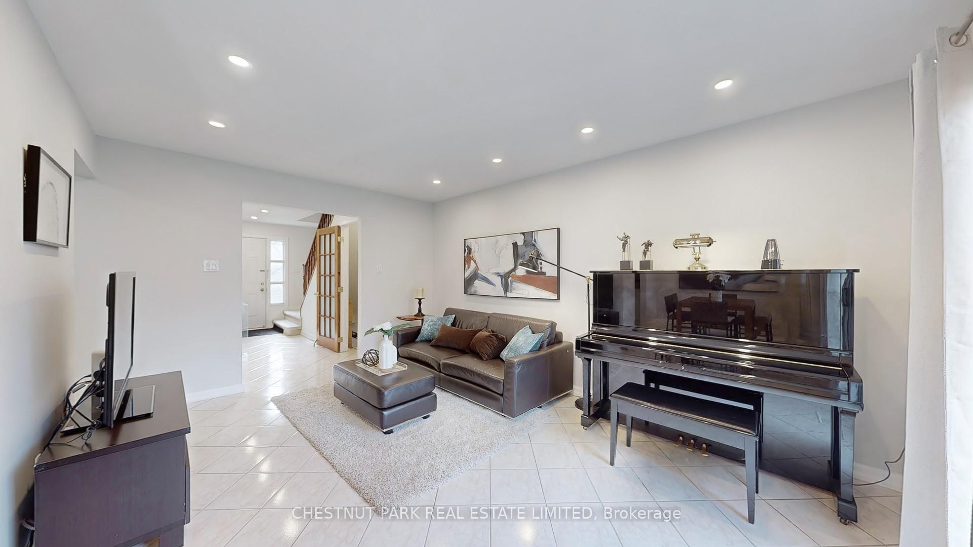 Photo 9 of Unit 271, 49 Gordon Way, Markham, Aileen-Willowbrook — HOMEH