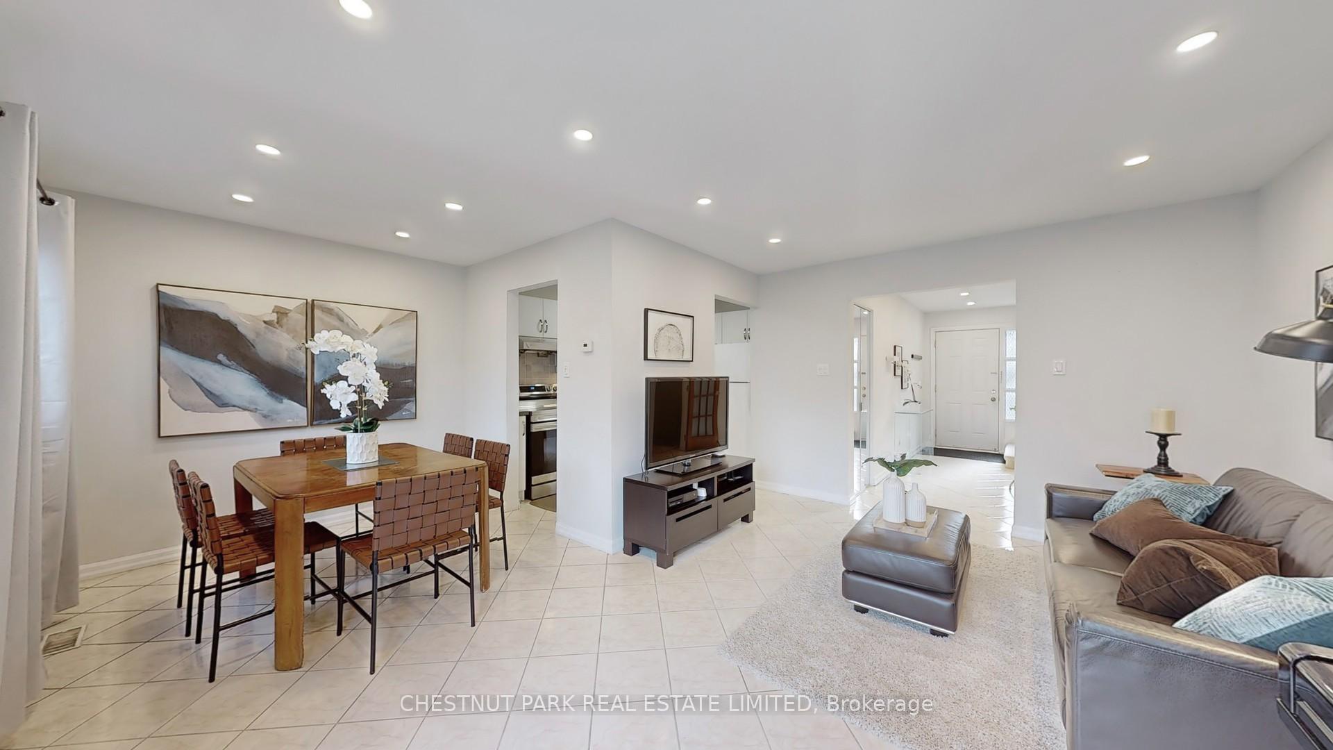 Photo 10 of Unit 271, 49 Gordon Way, Markham, Aileen-Willowbrook — HOMEH
