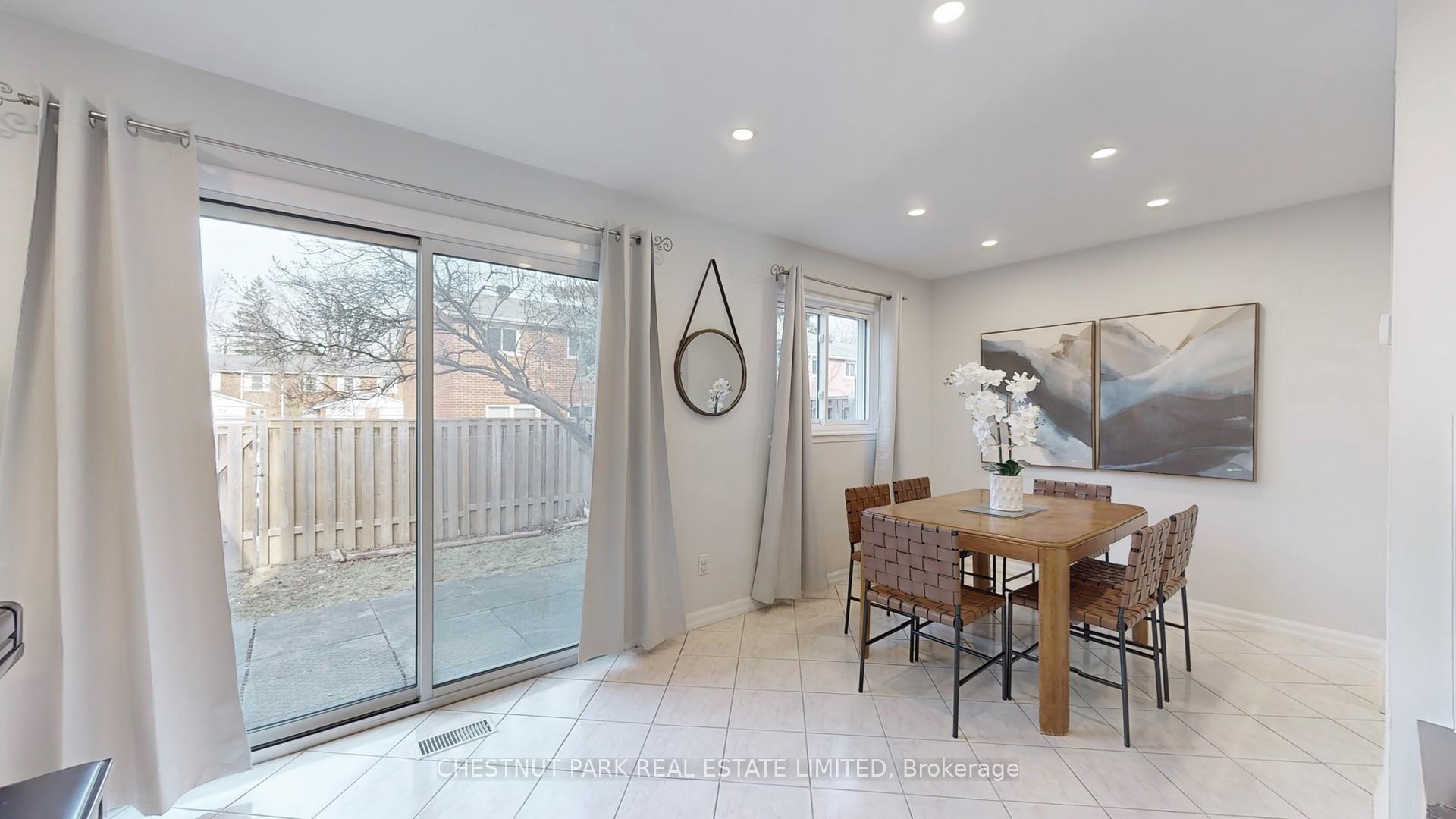 Photo 11 of Unit 271, 49 Gordon Way, Markham, Aileen-Willowbrook — HOMEH