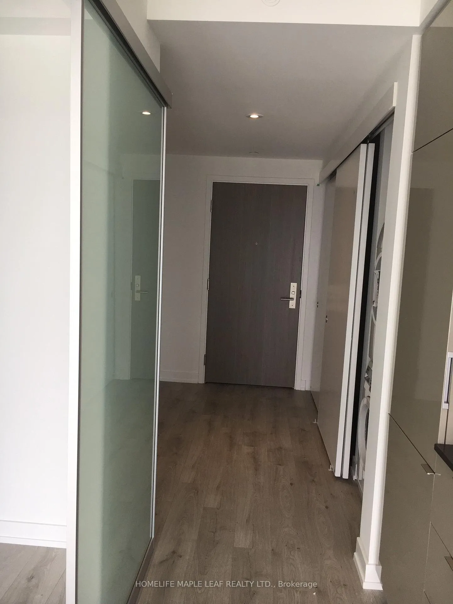 Photo 7 of Unit 1801, 161 Roehampton Avenue, Toronto, Mount Pleasant West — HOMEH
