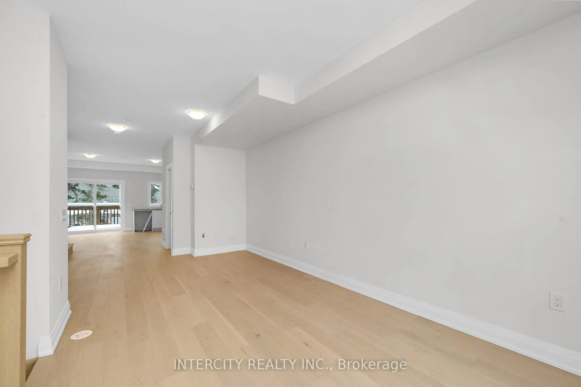Photo 3 of Unit Unit 16, 63 Marret Lane, Clarington, Newcastle — HOMEH