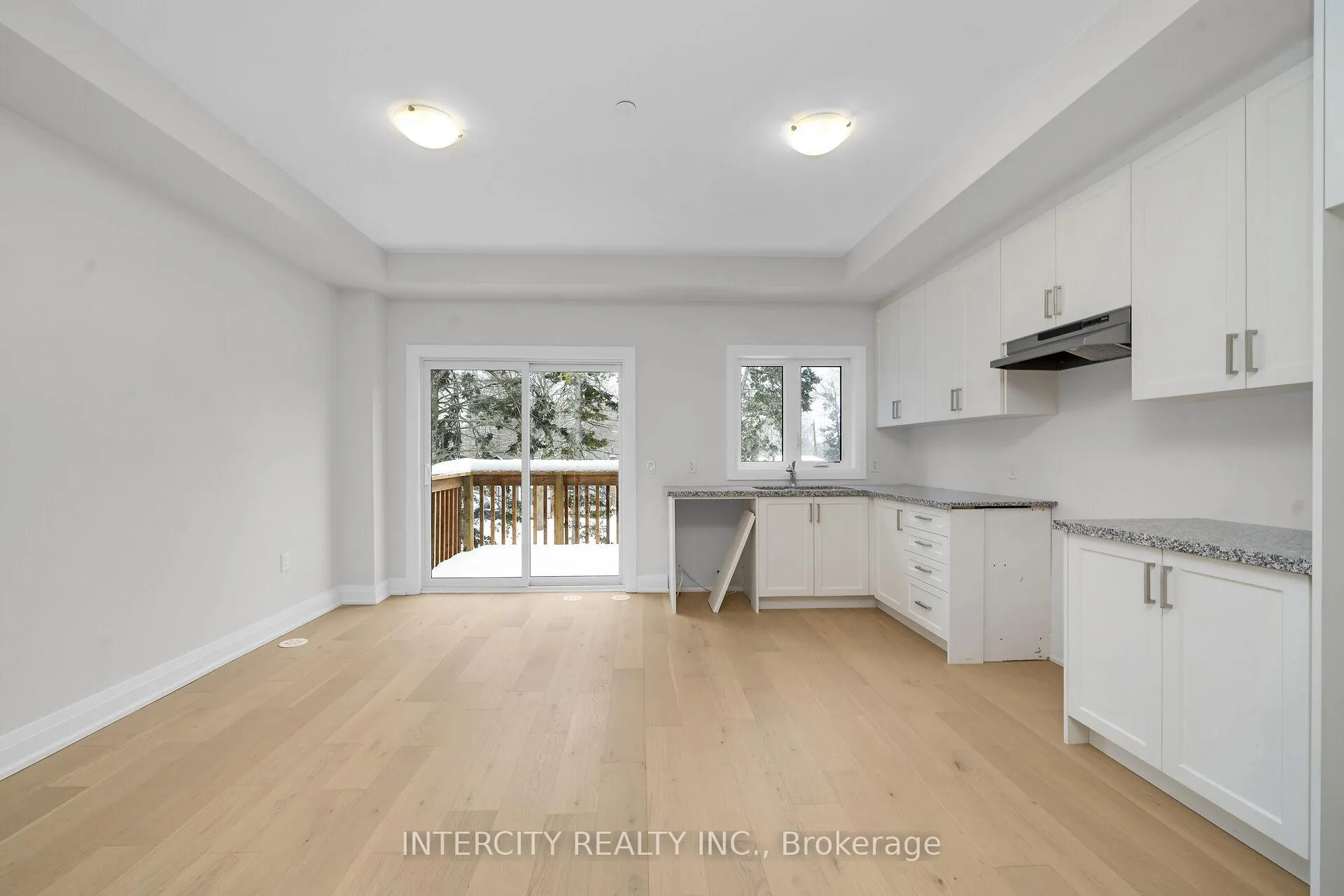 Photo 5 of Unit Unit 16, 63 Marret Lane, Clarington, Newcastle — HOMEH