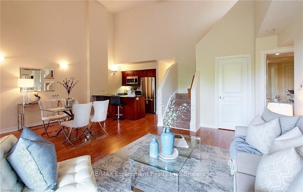 Photo 19 of Unit 302, 8 Brandy Lane Drive, Collingwood — HOMEH