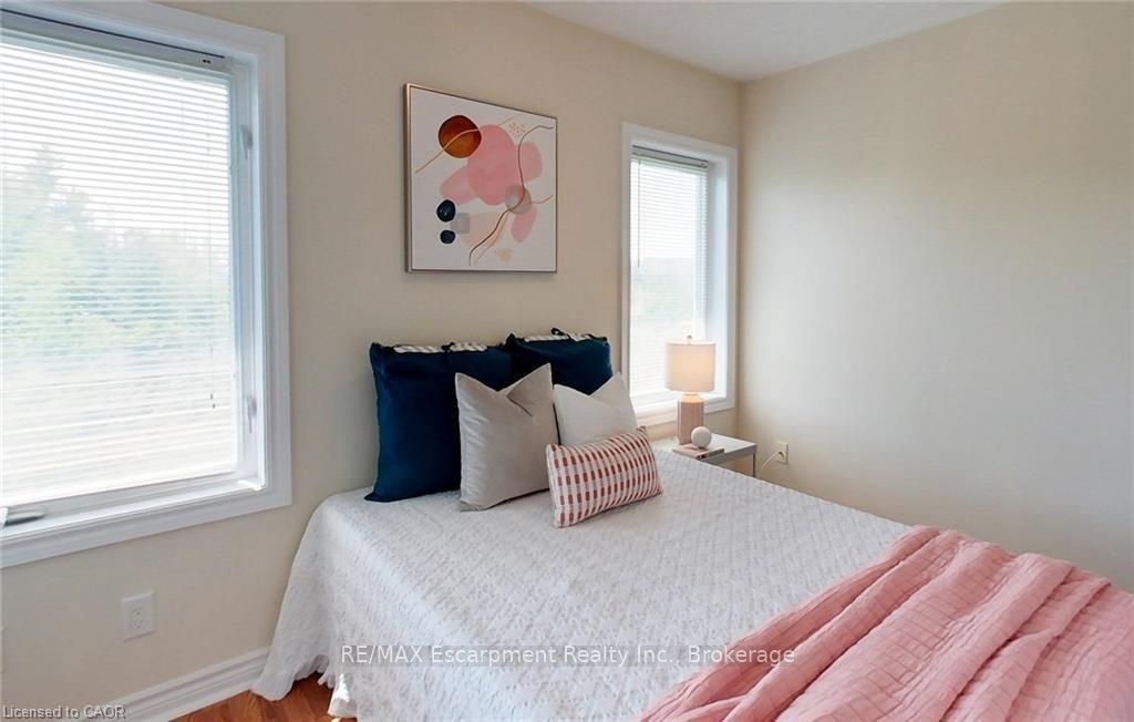 Photo 23 of Unit 302, 8 Brandy Lane Drive, Collingwood — HOMEH